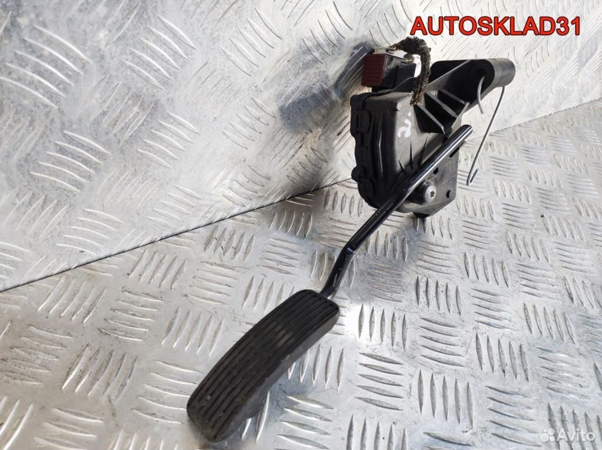 Педаль газа Opel Astra H 9158010, 1700 рублей, Дубовое