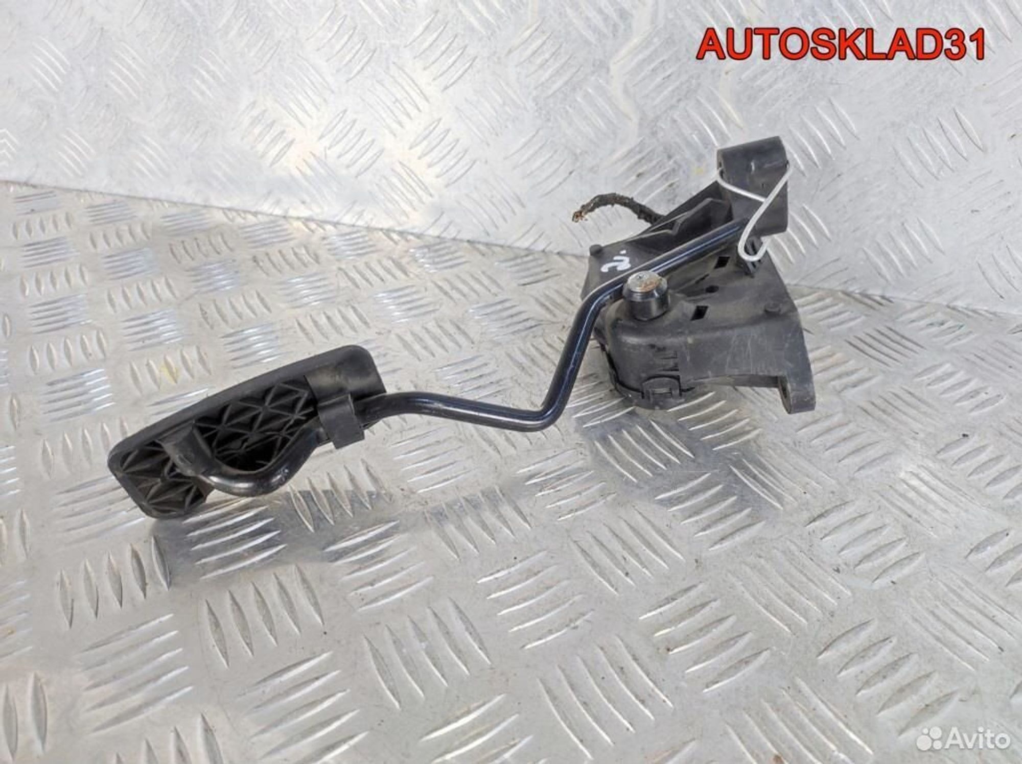 Педаль газа Opel Astra H 9158010, 1700 рублей, Дубовое