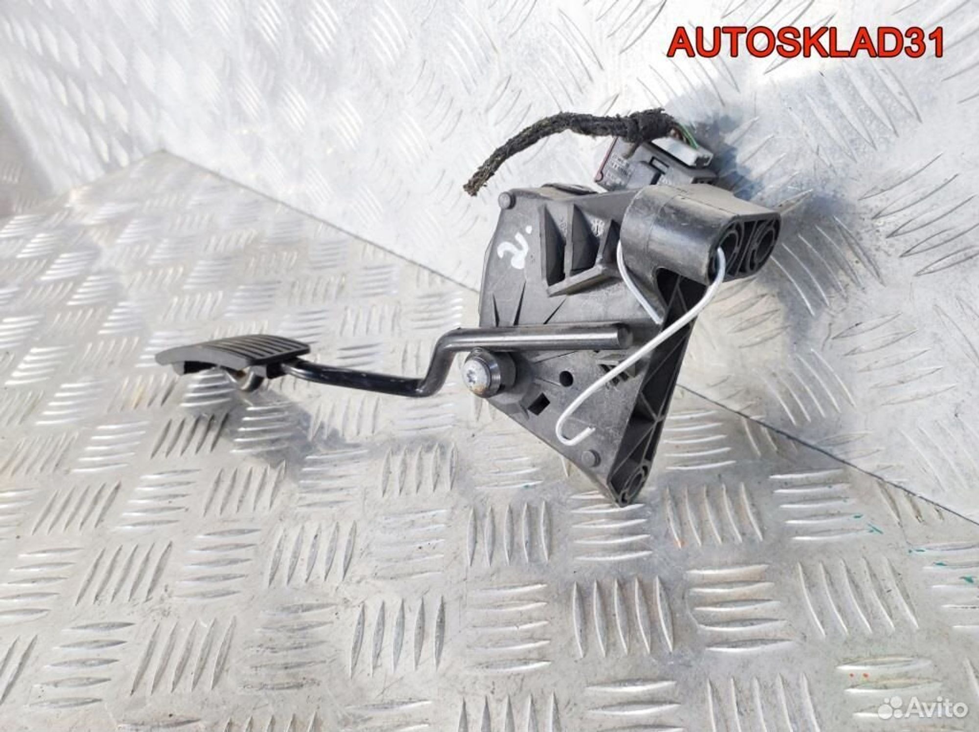 Педаль газа Opel Astra H 9158010, 1700 рублей, Дубовое