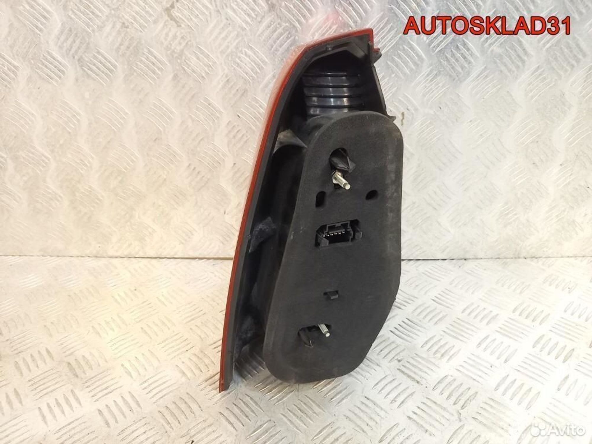 Фонарь задний правый Renault Logan 6001549148, 2500 рублей, Дубовое