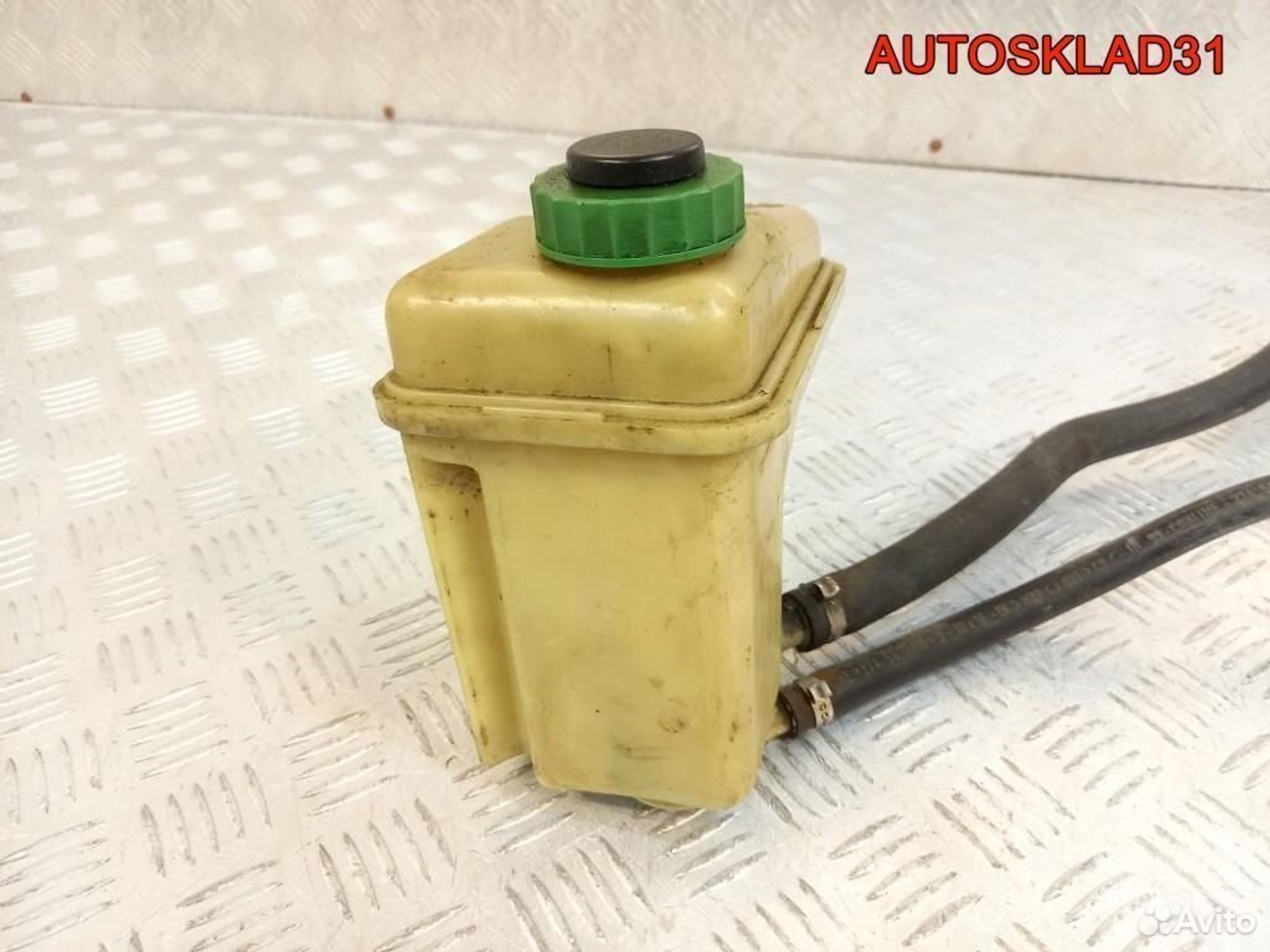 Бачок гидроусилителя Audi A6 C4 4A0422373A, 1100 рублей, Дубовое