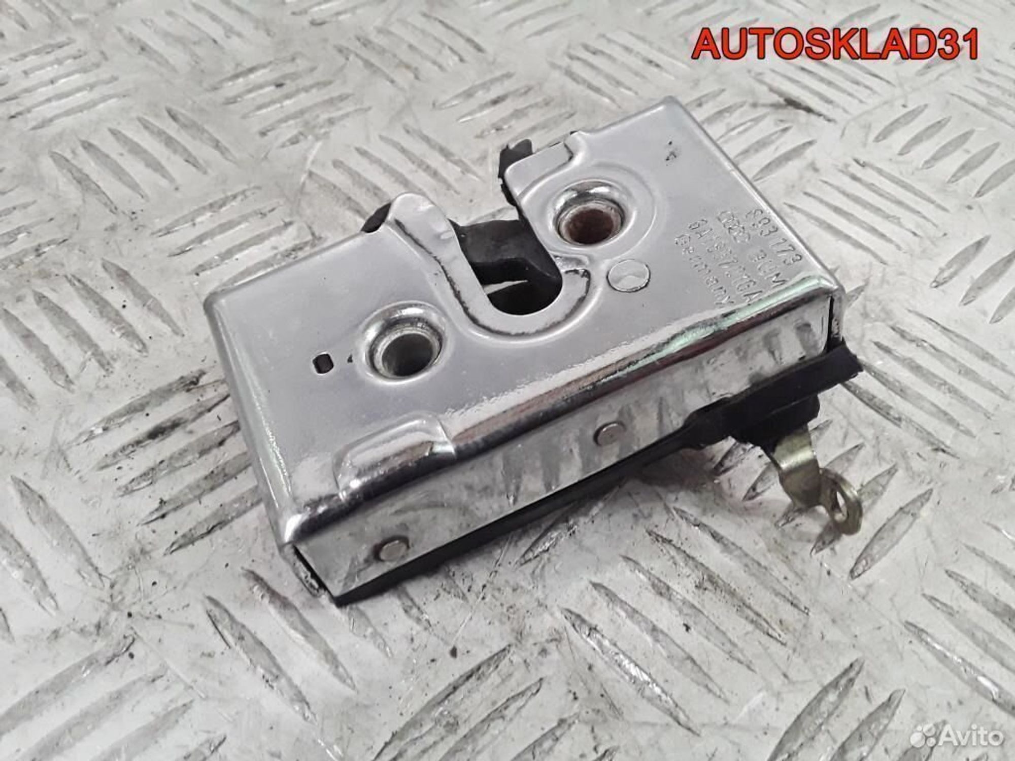 Замок двери передней правой Audi 80 B4 8A1837016A, 1400 рублей, Дубовое