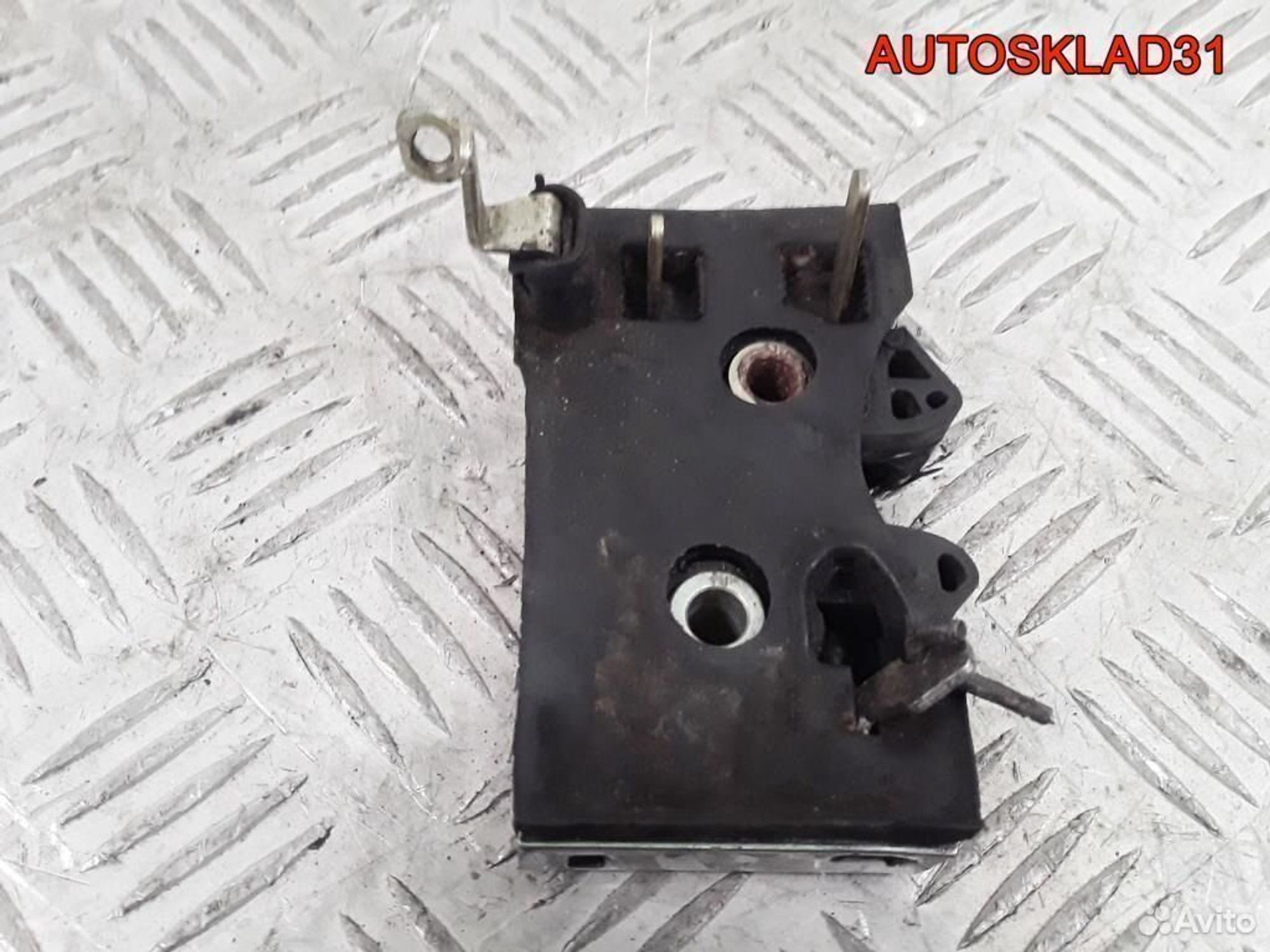 Замок двери передней правой Audi 80 B4 8A1837016A, 1400 рублей, Дубовое