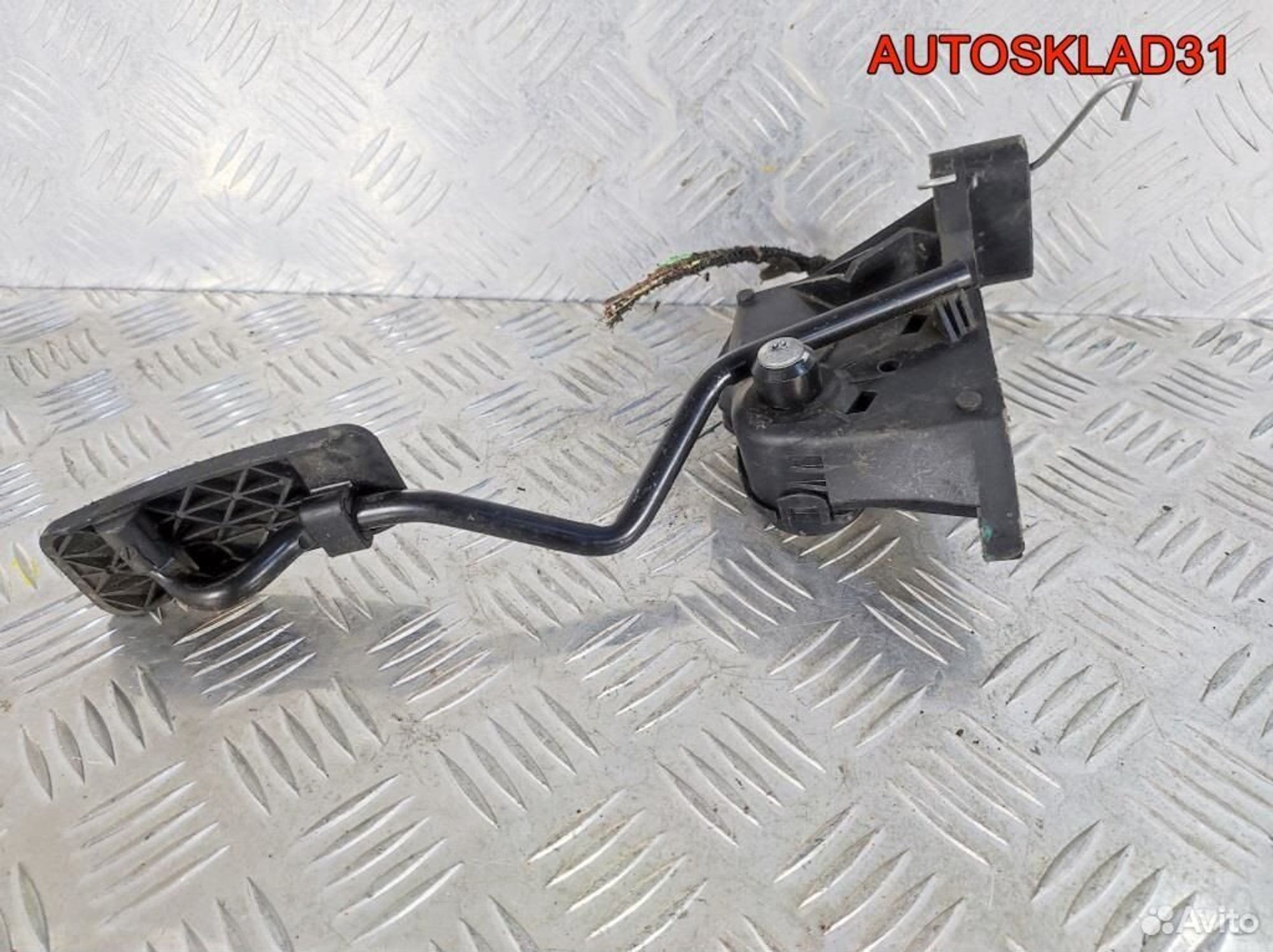 Педаль газа АКПП Opel Astra H 9158011, 1700 рублей, Дубовое