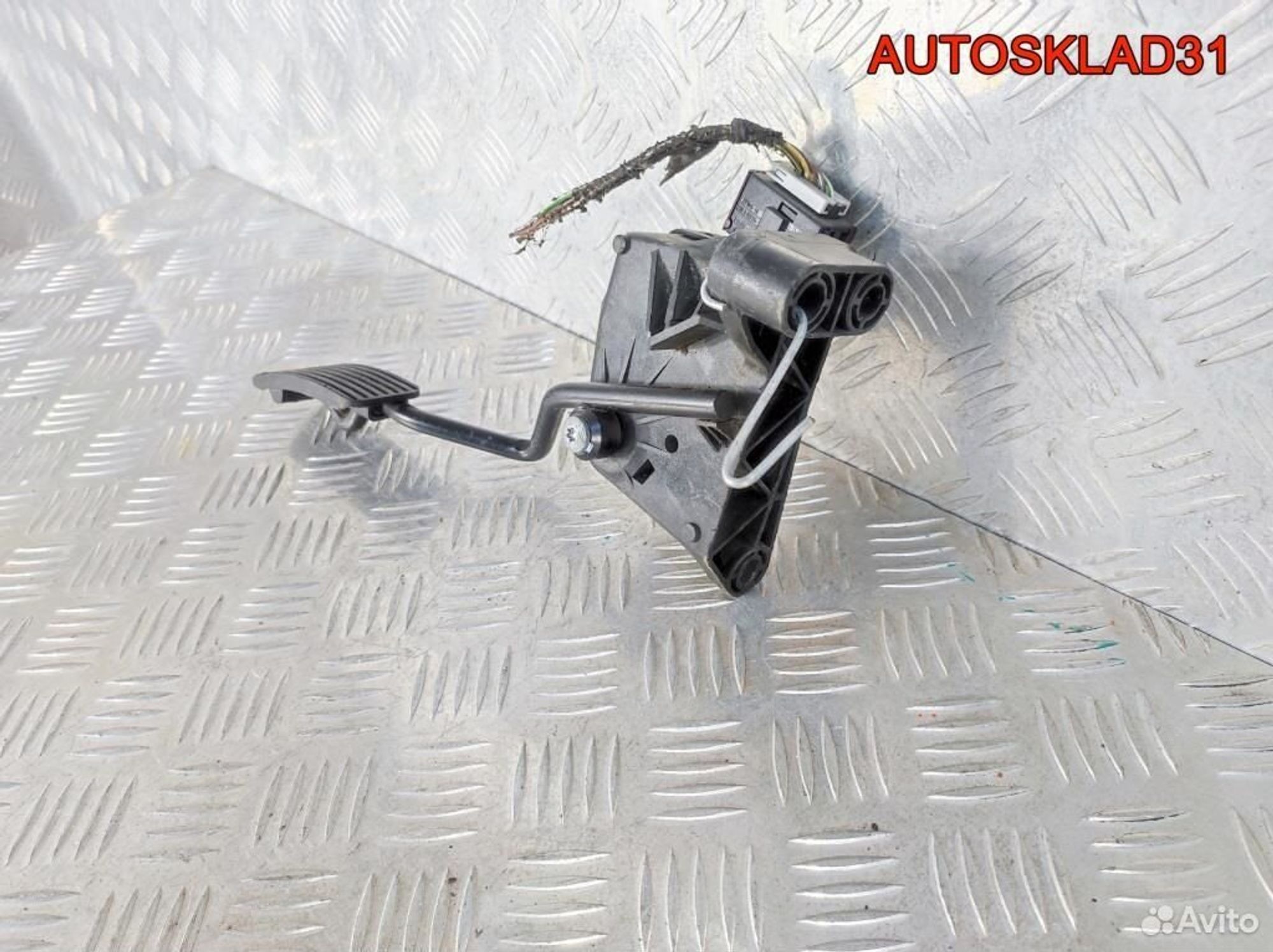 Педаль газа АКПП Opel Astra H 9158011, 1700 рублей, Дубовое