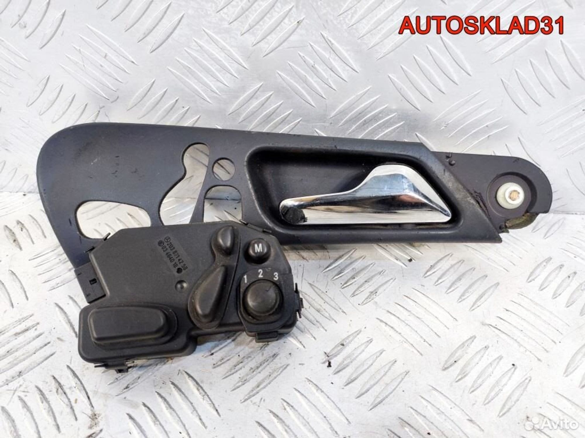 Блок управления сиденьем Mercedes W203 A2038214258, 4100 рублей, Дубовое