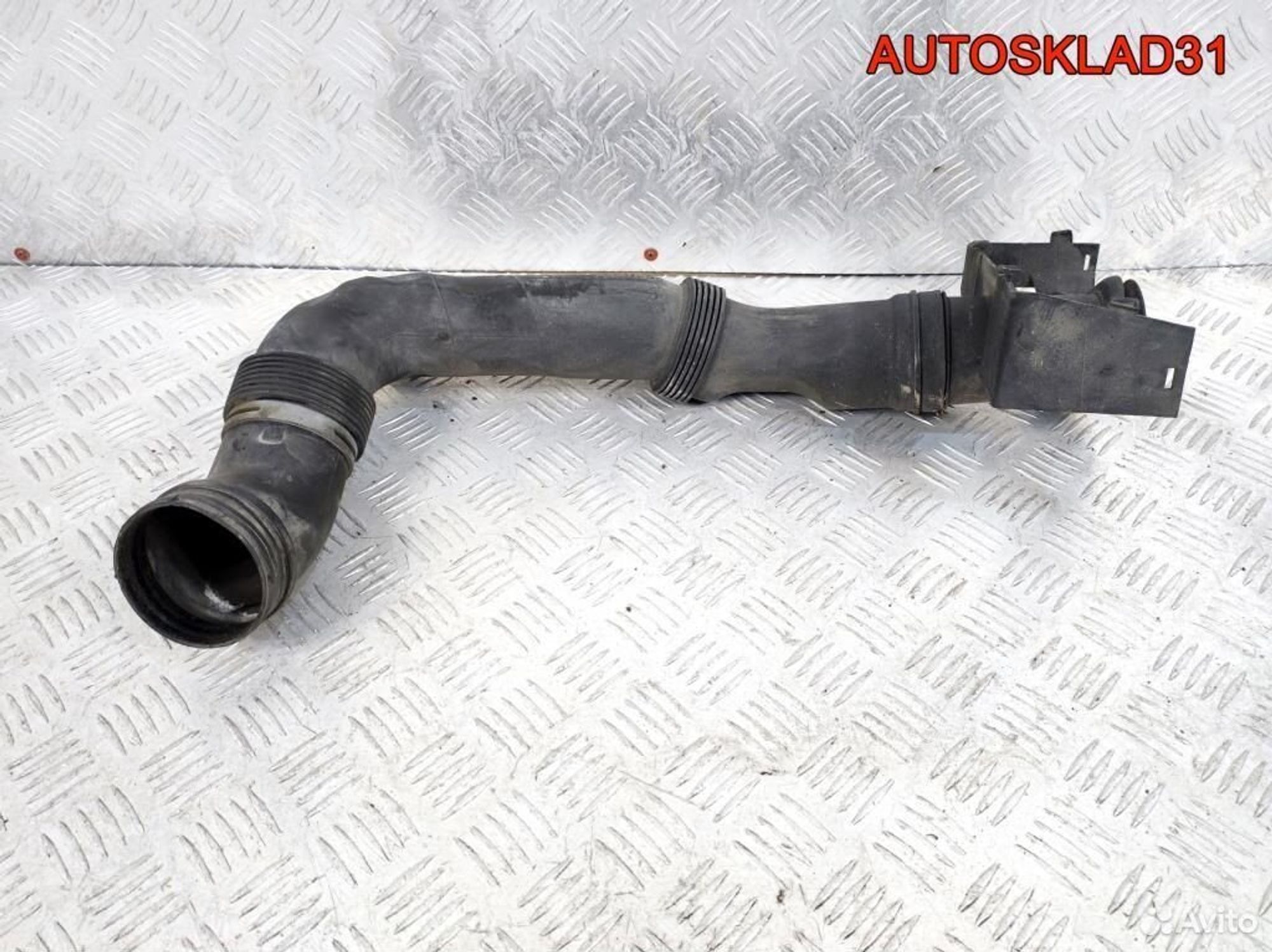 Патрубок воздушного фильтра VW Touran 1K0129618T, 1300 рублей, Дубовое