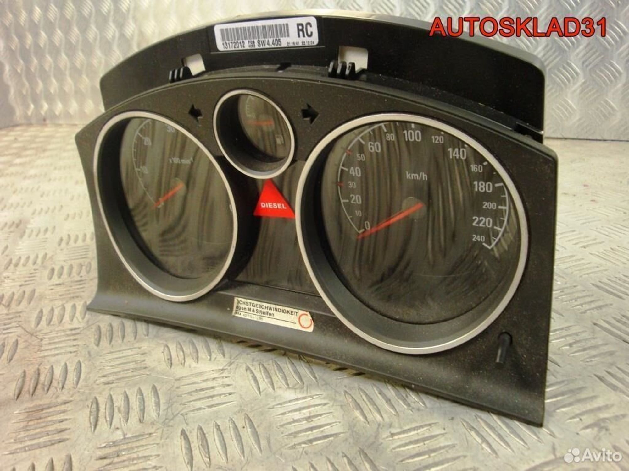 Приборная панель Opel Astra H 13172012 дизель, 2900 рублей, Дубовое