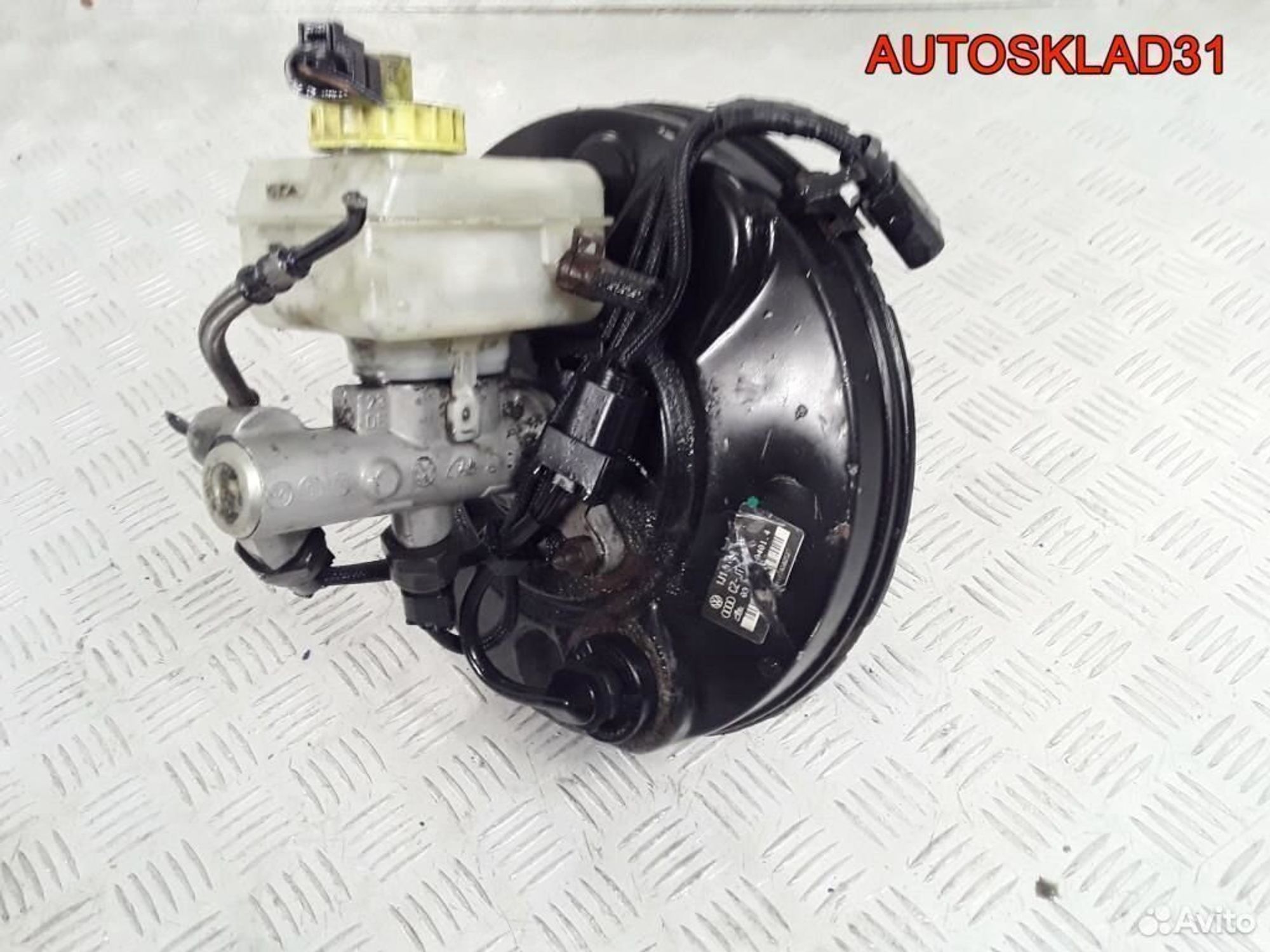 Усилитель тормозов вакуумный VW Golf 4 1J1614105T, 6000 рублей, Дубовое