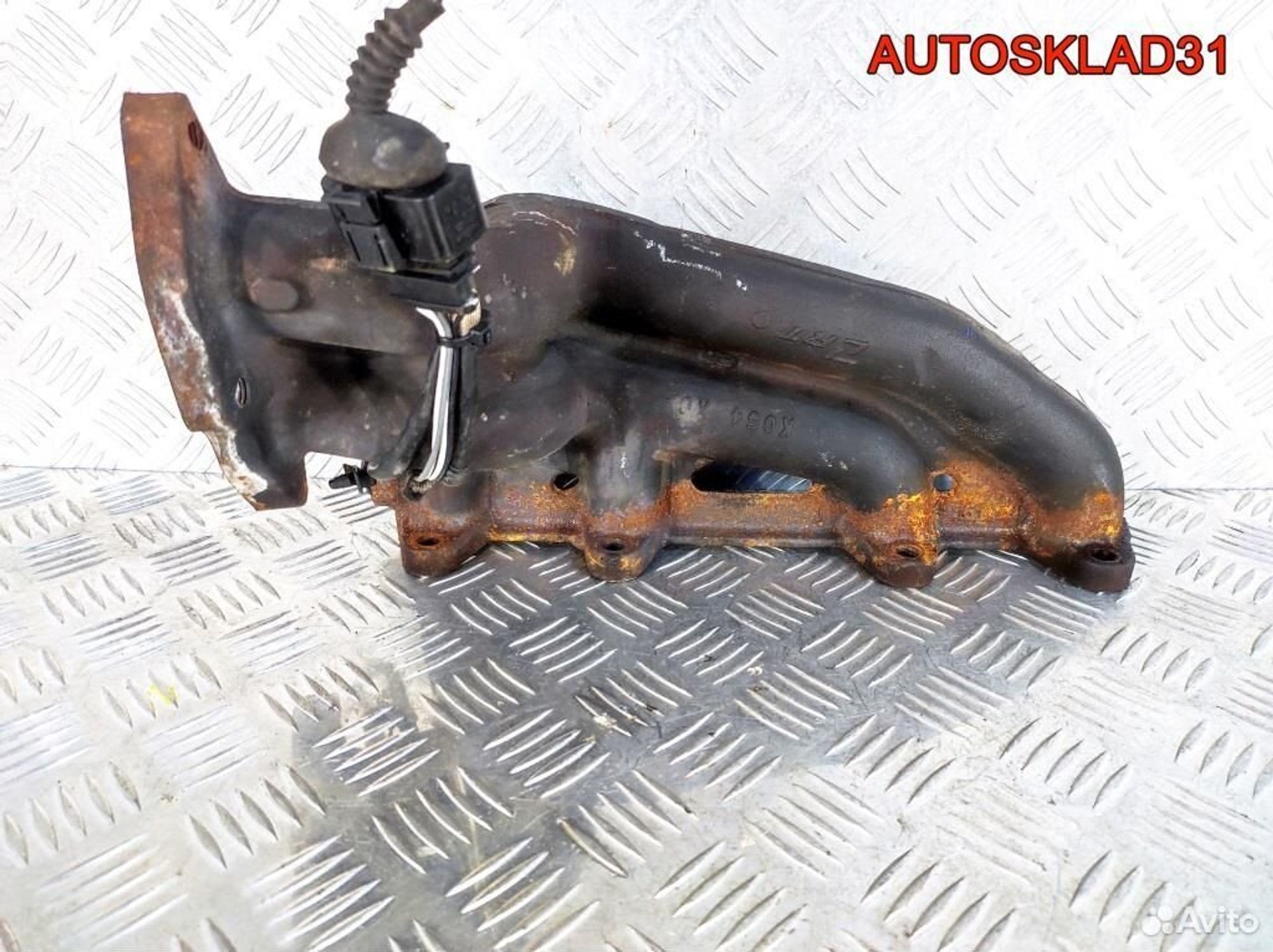 Коллектор выпускной Голый VW Passat B5 AHL 050253033C, 8100 рублей, Дубовое