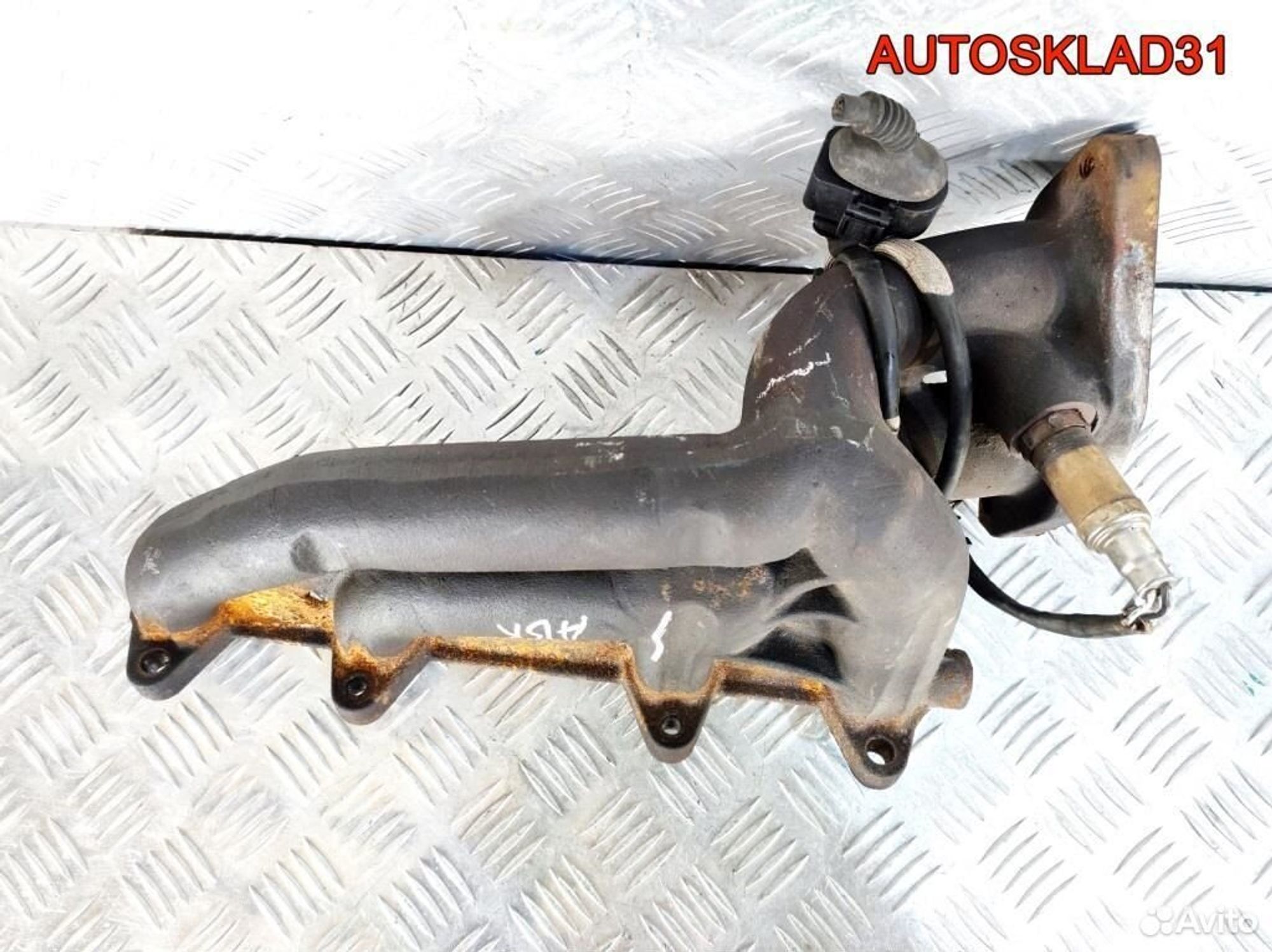 Коллектор выпускной Голый VW Passat B5 AHL 050253033C, 8100 рублей, Дубовое