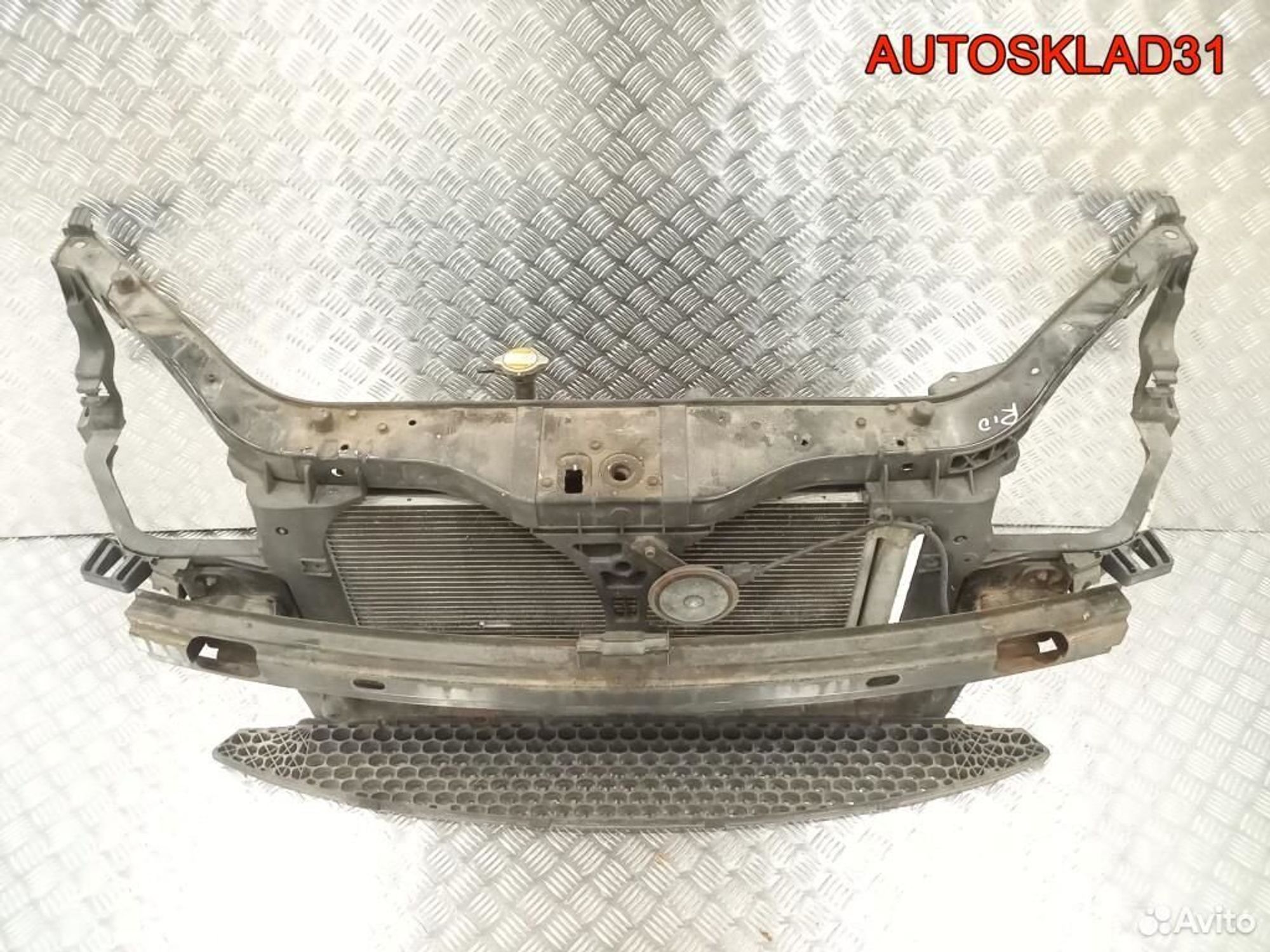 Панель передняя в сборе Kia Rio 641011G001, 20300 рублей, Дубовое