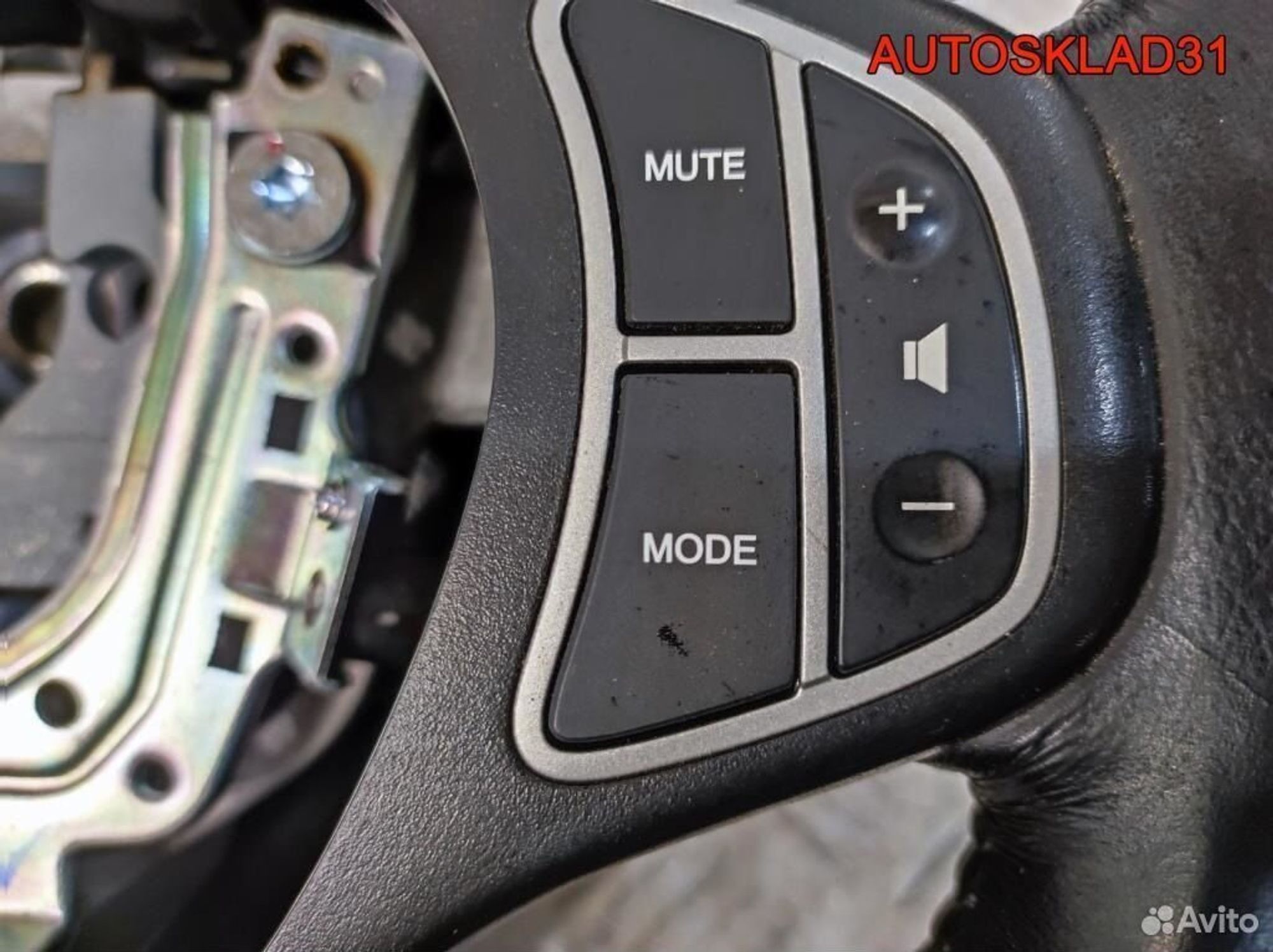 Рулевое колесо мультируль Kia Ceed 561101H170EQ, 2600 рублей, Дубовое