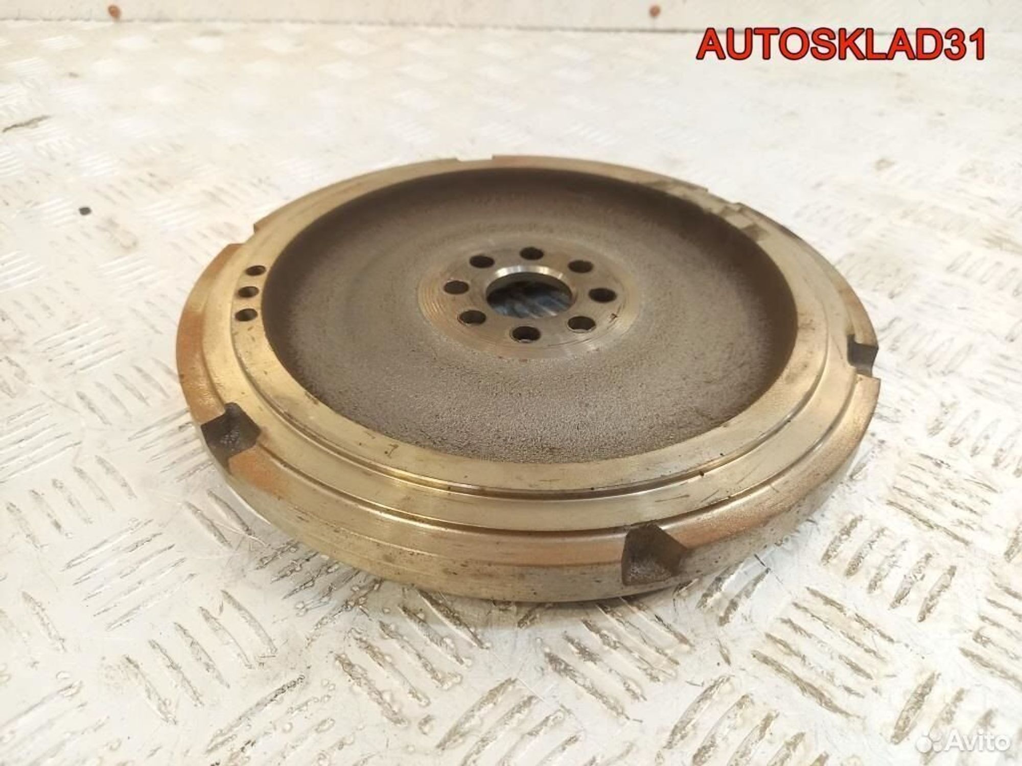 Маховик МКПП Toyota Yaris 1.3 1NR 1340547020, 1800 рублей, Дубовое