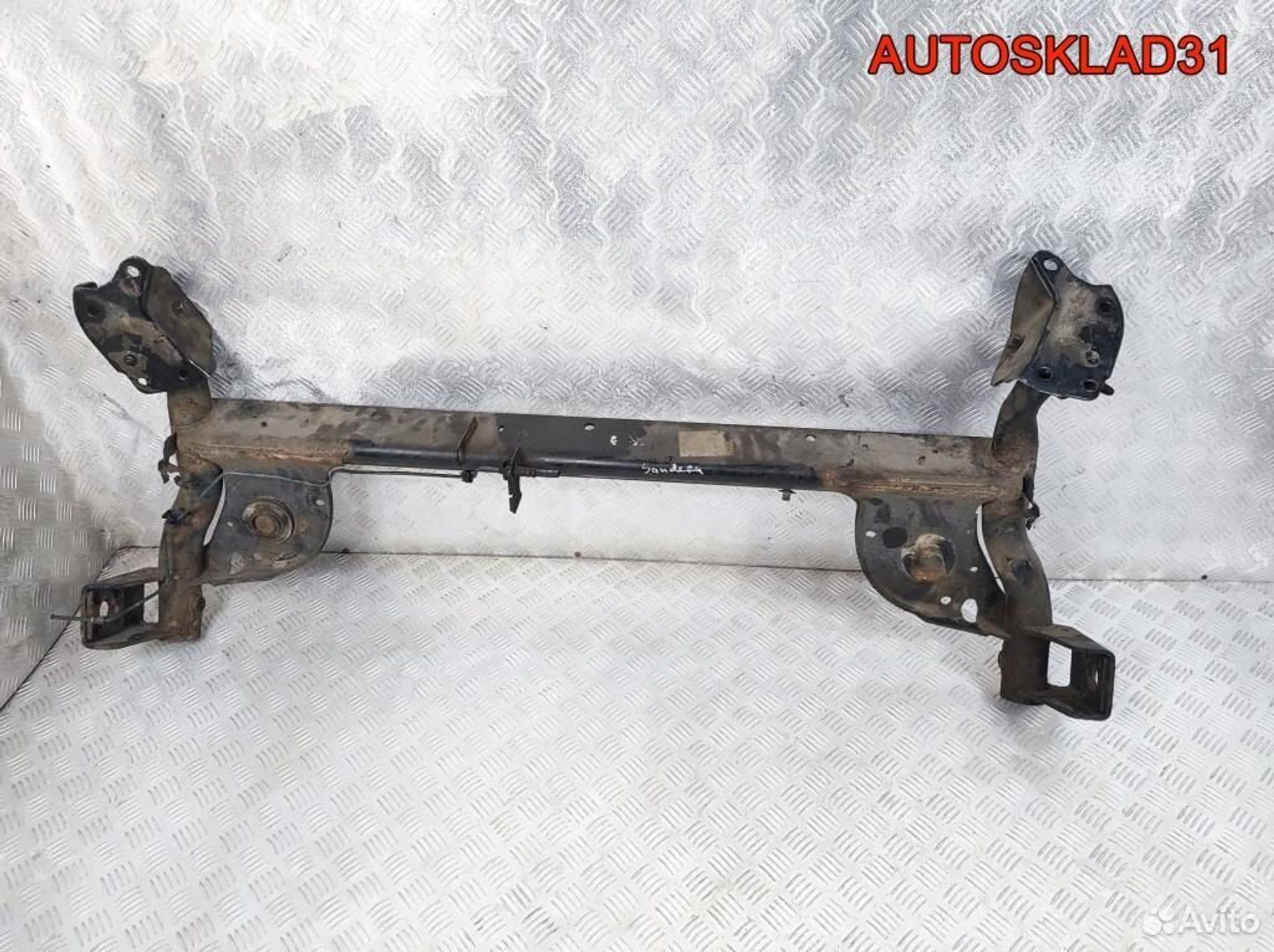 Балка задняя голая Renault Sandero 555019768R, 8100 рублей, Дубовое