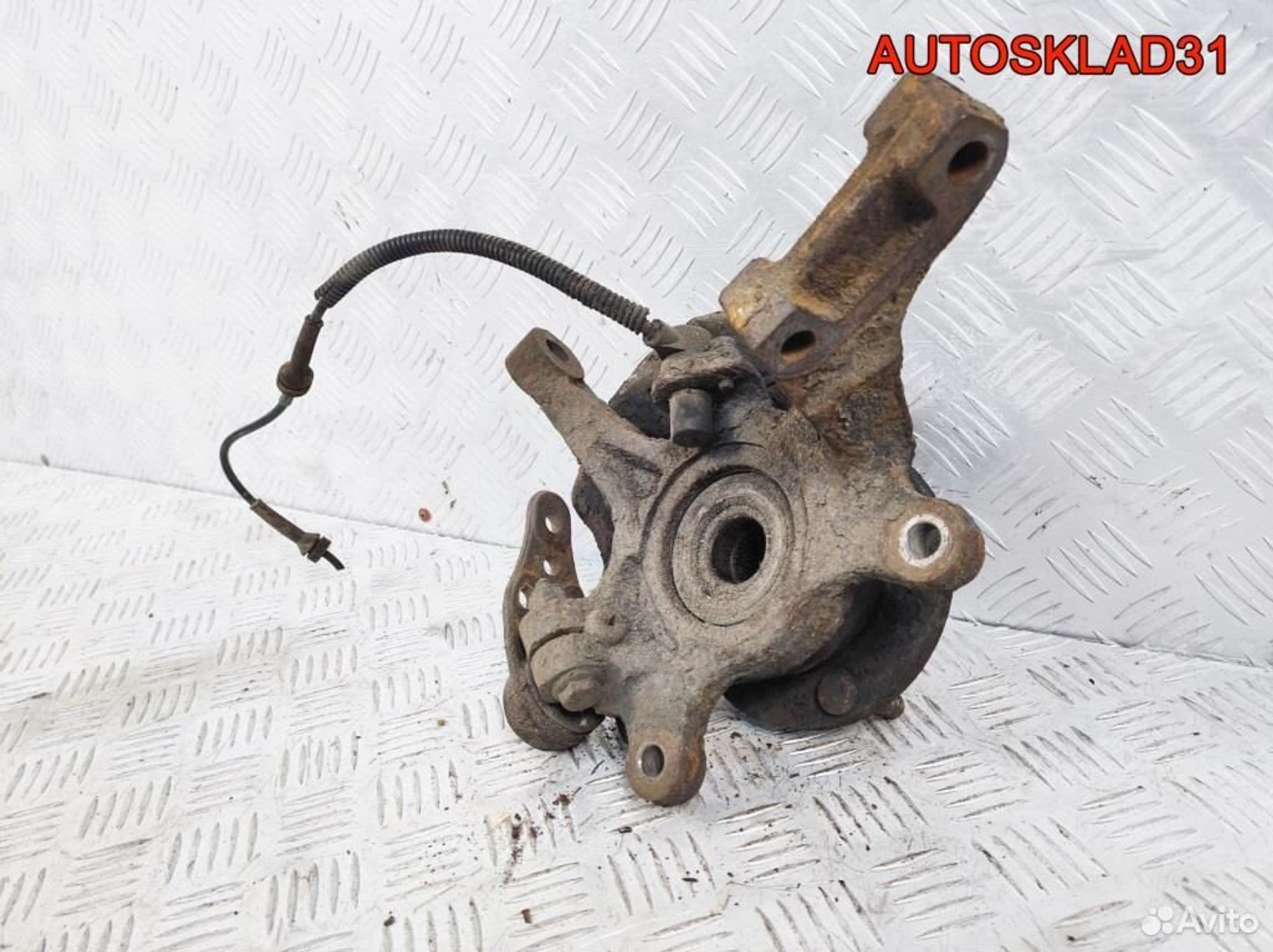 Кулак поворотный передний левый Daewoo Nubira, 2500 рублей, Дубовое