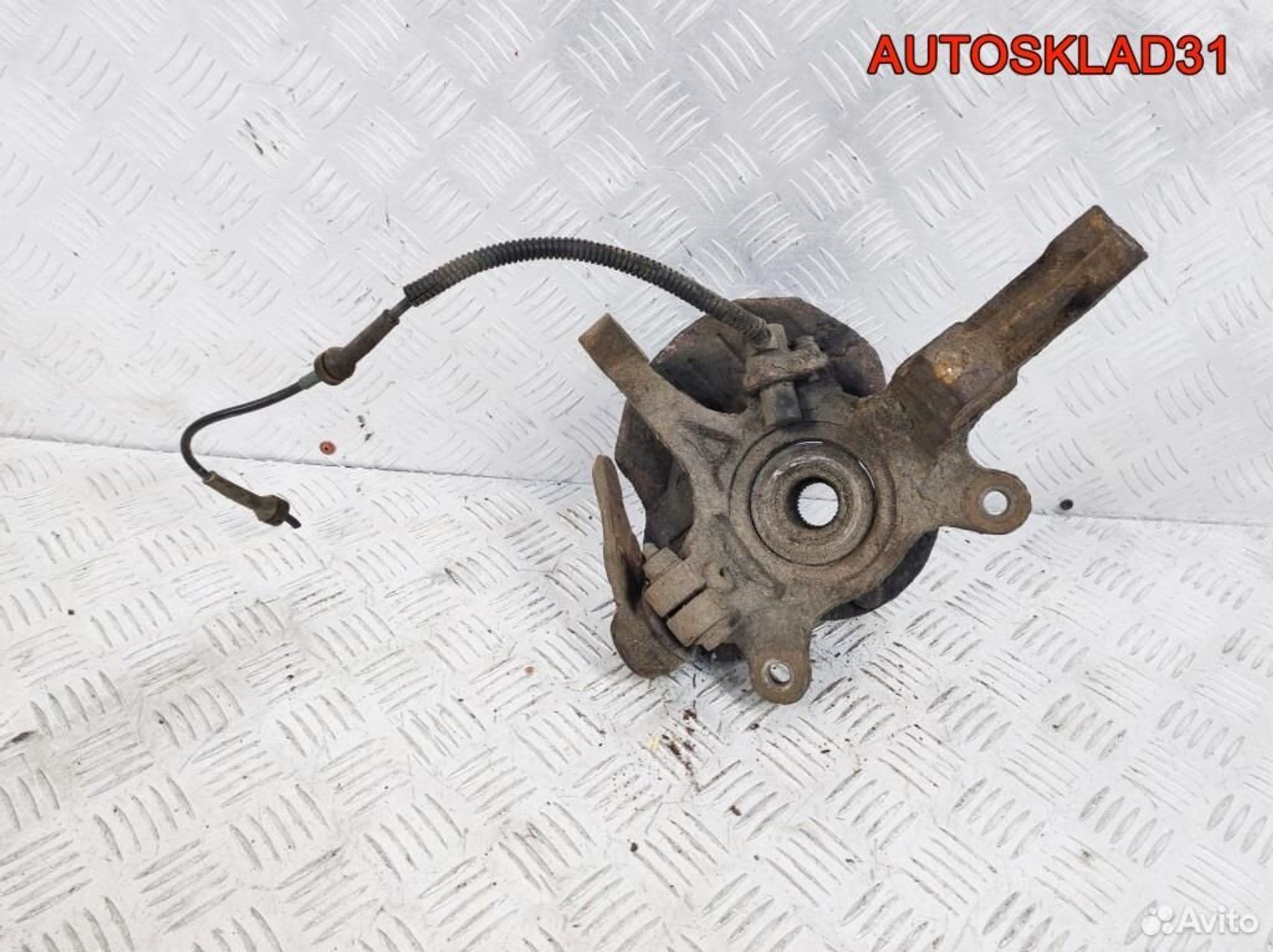 Кулак поворотный передний левый Daewoo Nubira, 2500 рублей, Дубовое