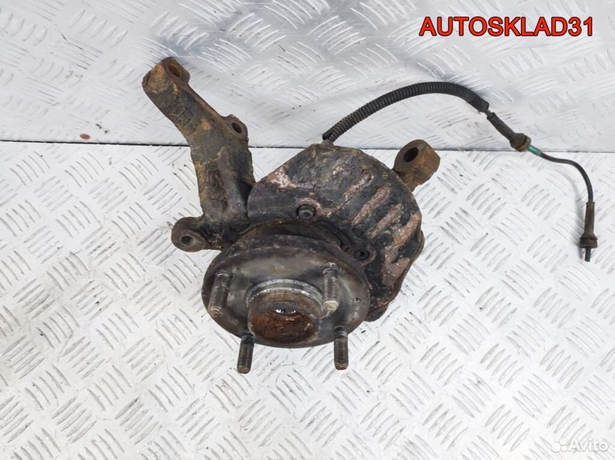 Кулак поворотный передний левый Daewoo Nubira, 2500 рублей, Дубовое