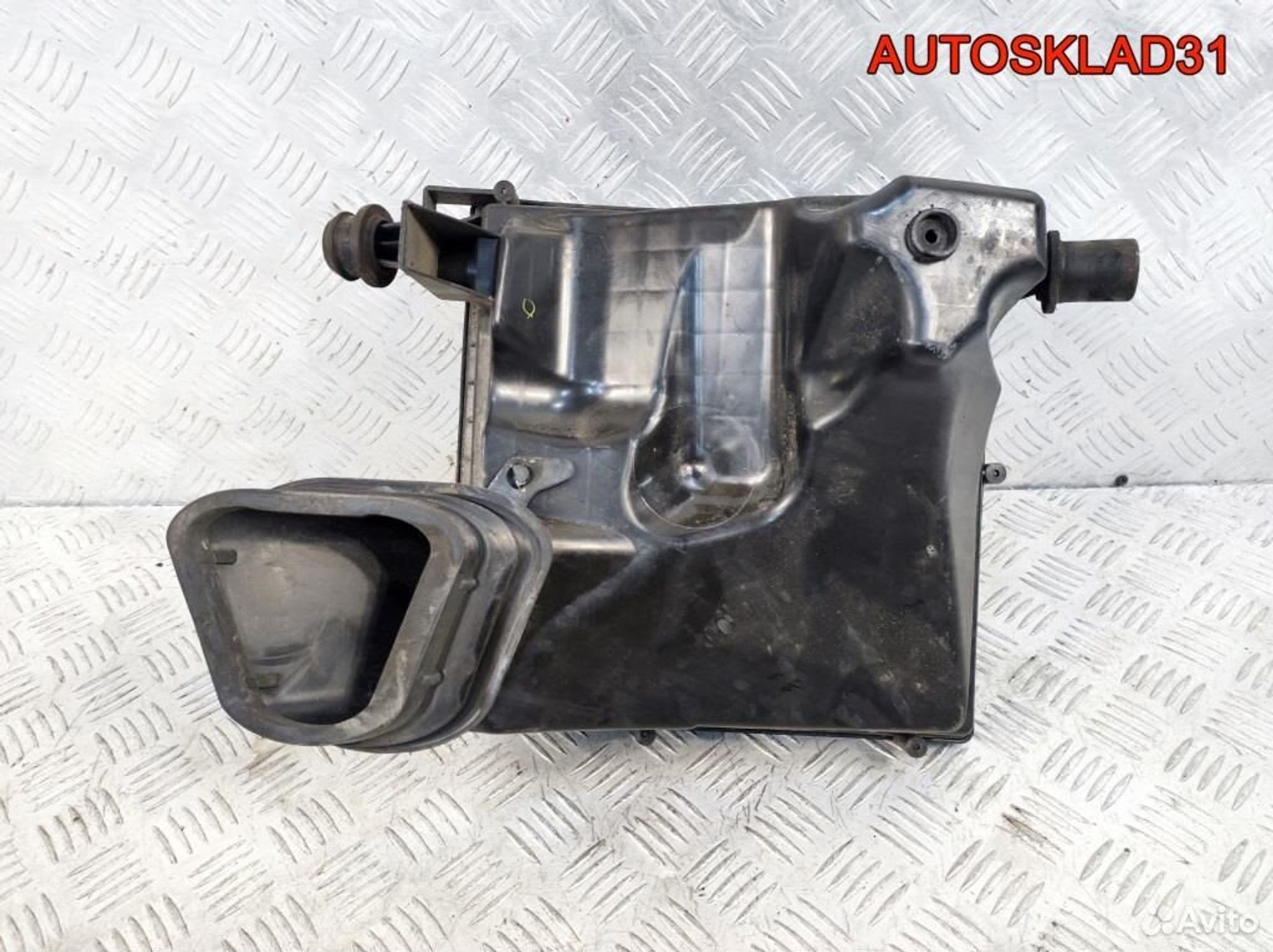 Корпус воздушного фильтра Opel Astra J 13311896, 2100 рублей, Дубовое
