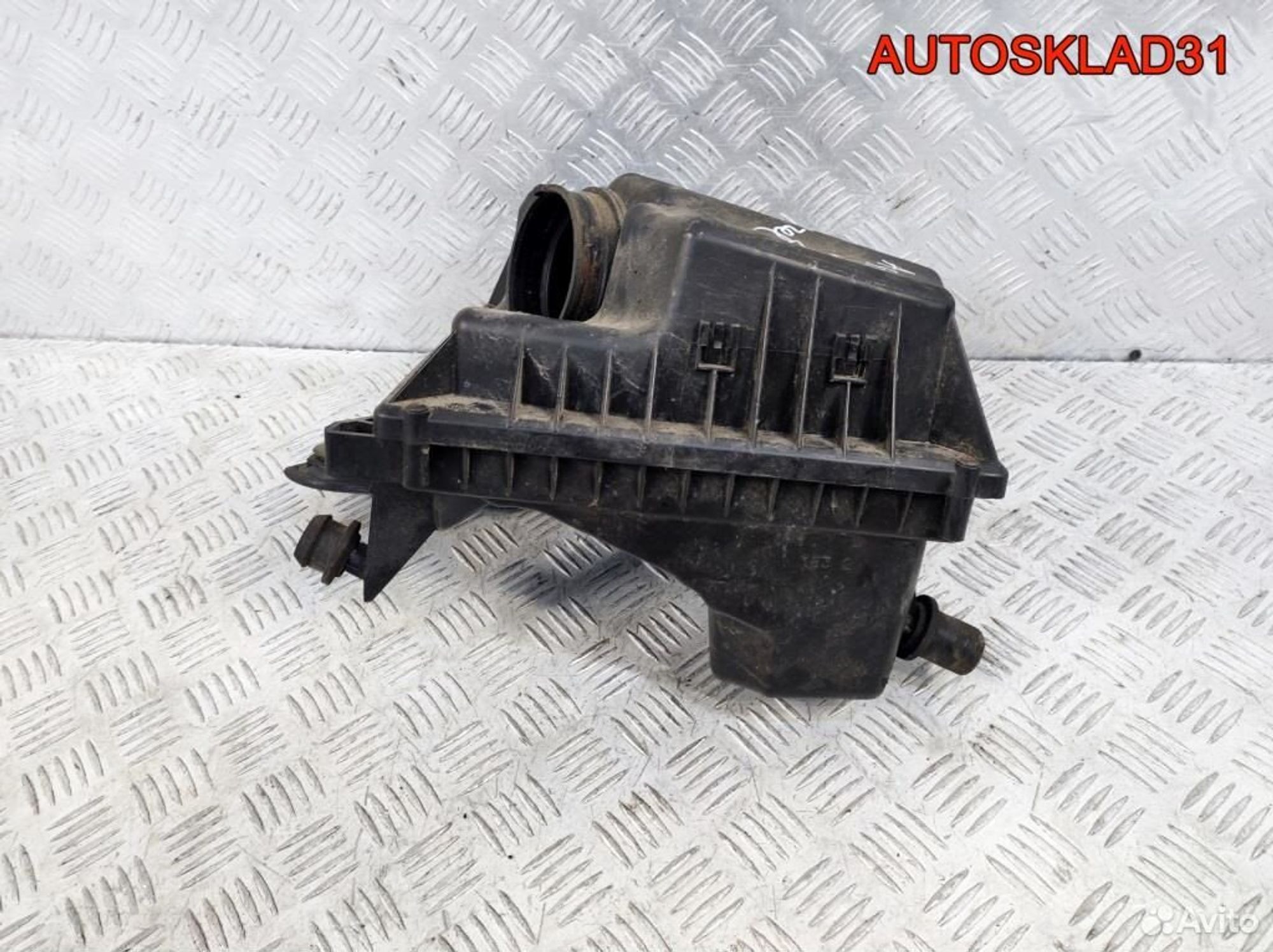 Корпус воздушного фильтра Opel Astra J 13311896, 2100 рублей, Дубовое