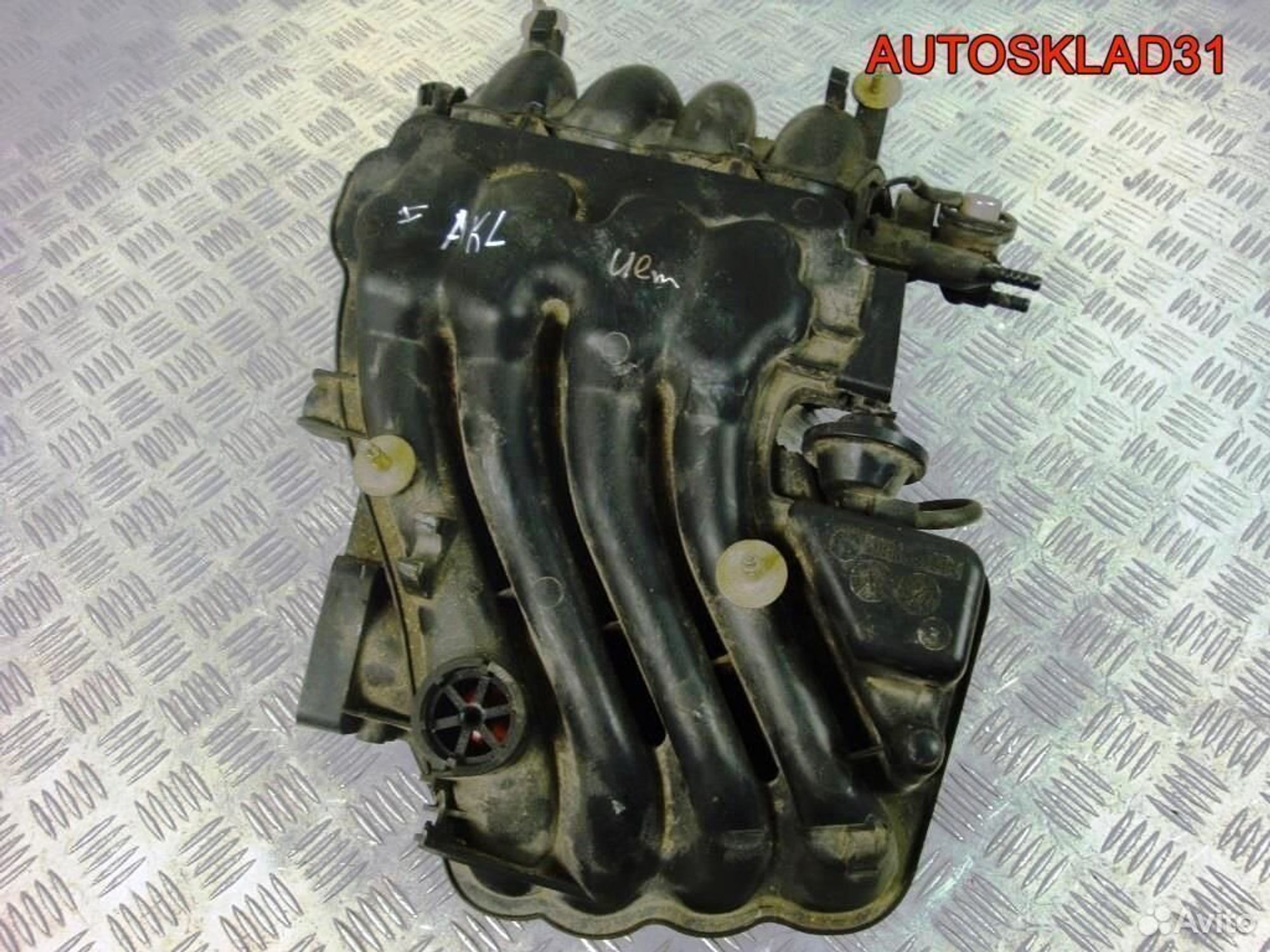 Коллектор впускной Volkswagen Golf 4 06A133185AK, 3700 рублей, Дубовое