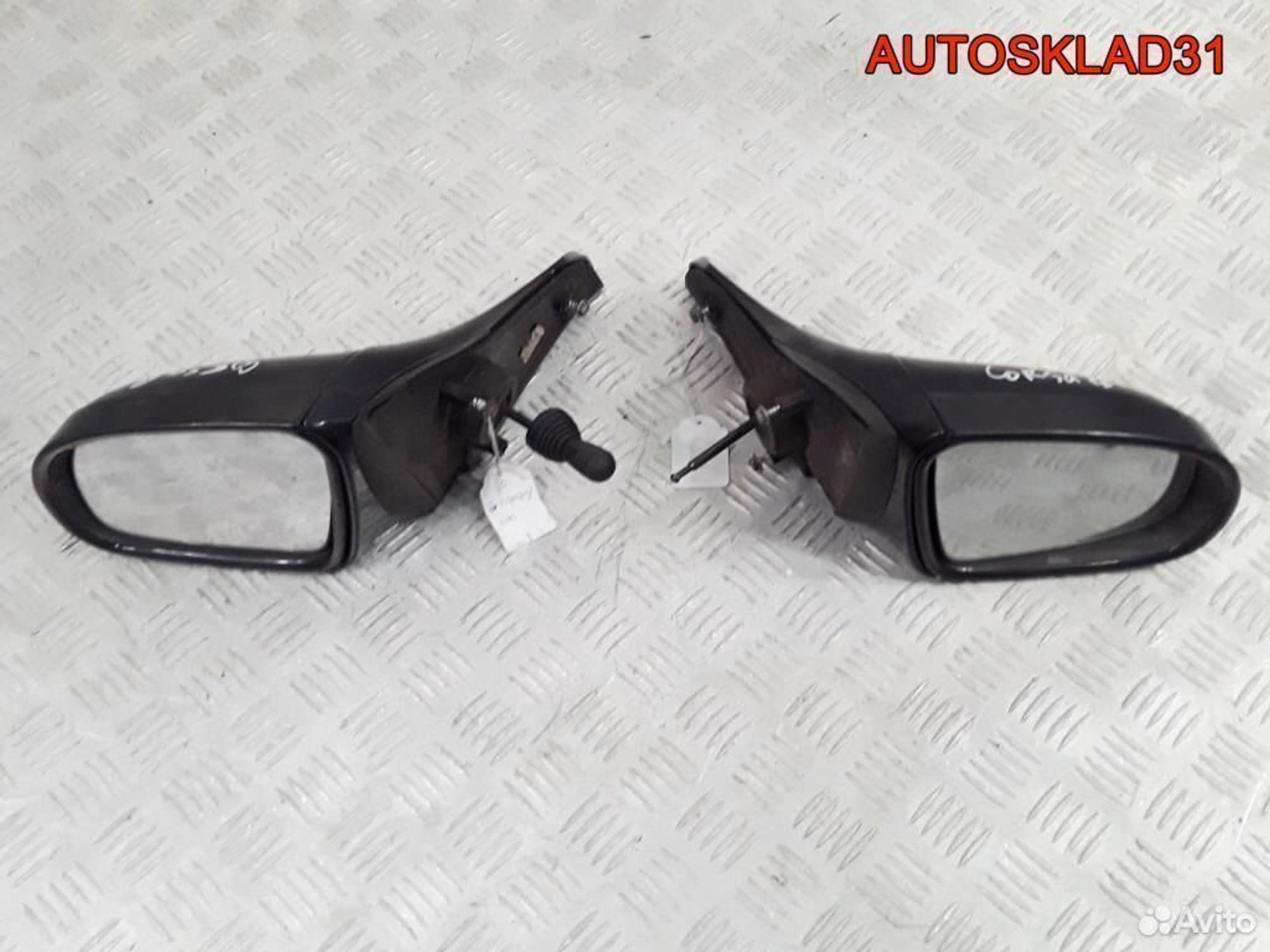 Зеркало механическое Opel Corsa B 90482039, 1700 рублей, Дубовое