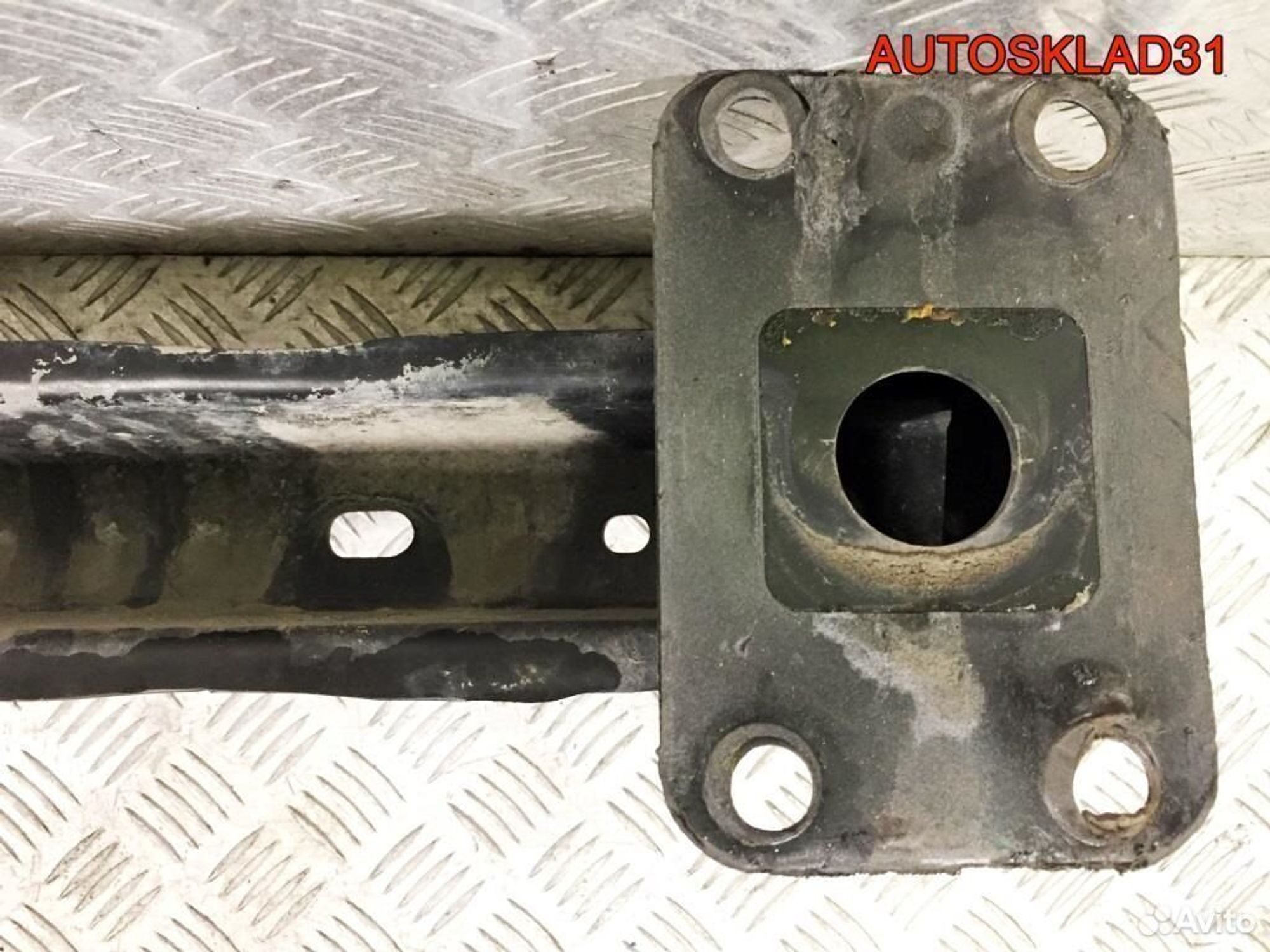 Усилитель заднего бампера VW Touareg 7L6807309AA, 2500 рублей, Дубовое