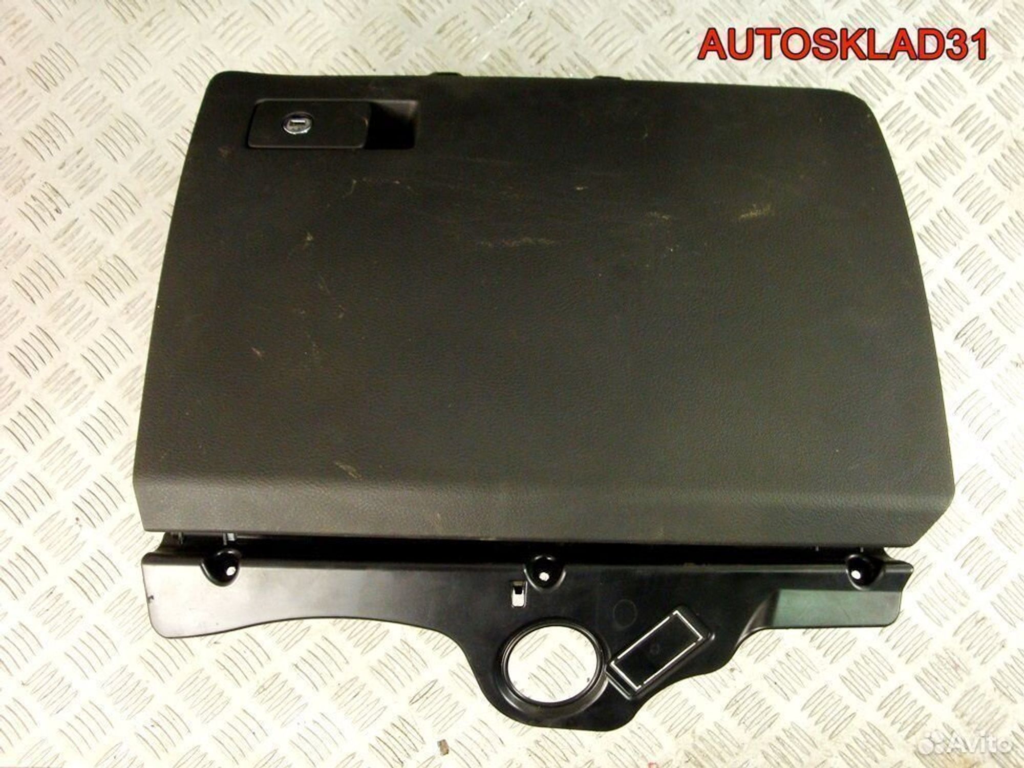 Бардачок Volkswagen Passat B6 3C1857097AP, 2100 рублей, Дубовое