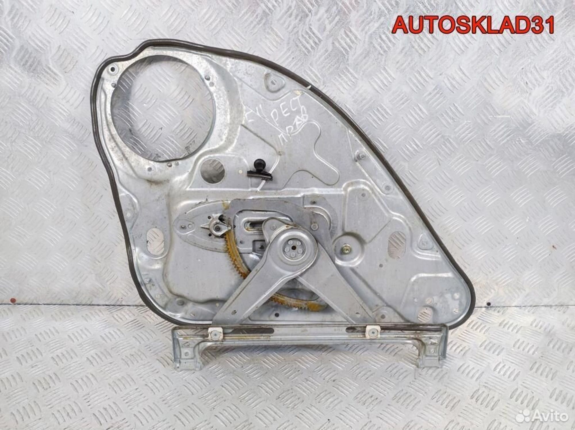 Стеклоподъемник задний правый Ford Focus 2 1738643, 1700 рублей, Дубовое