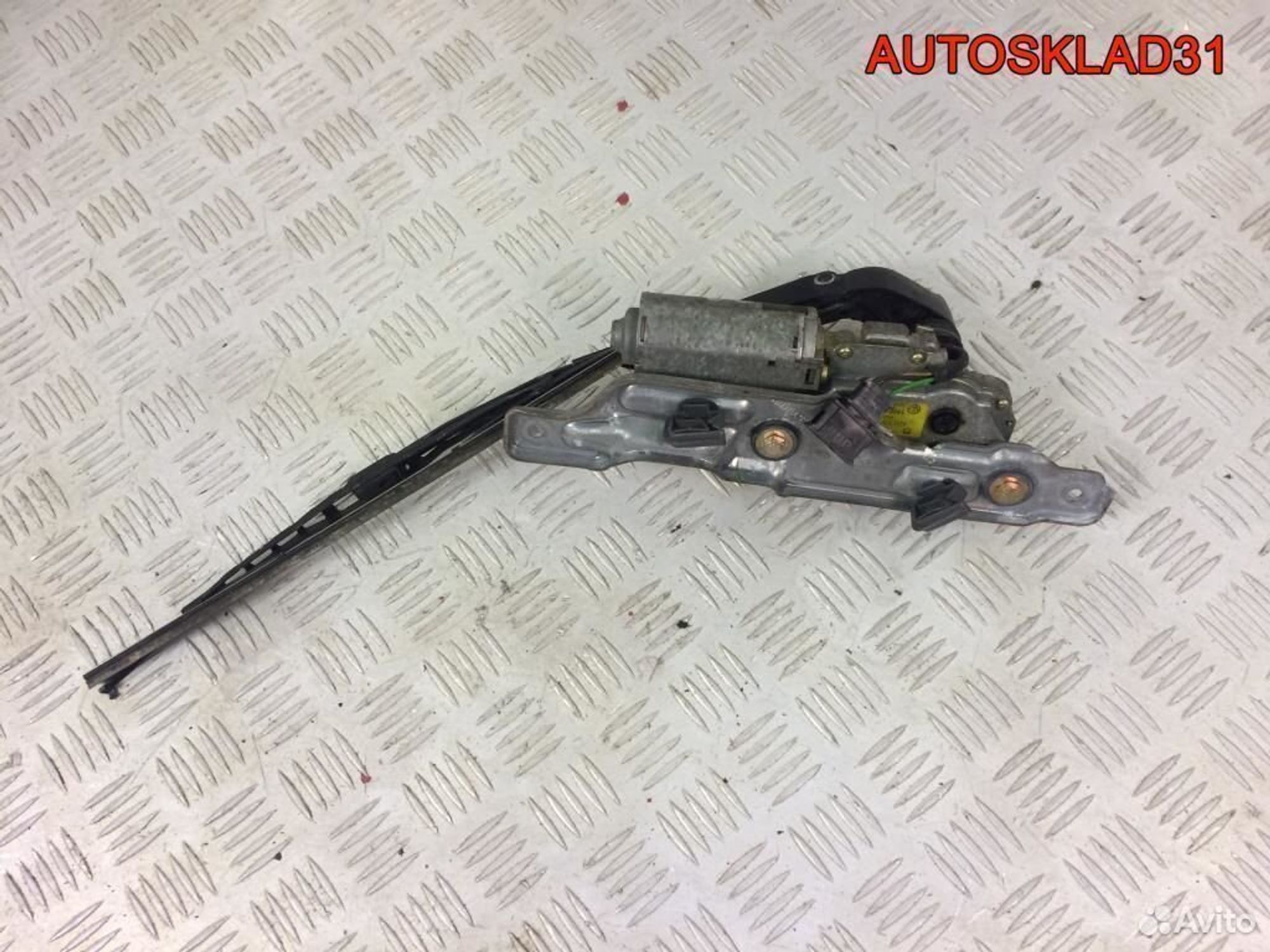 Моторчик дворников задний VW Golf 3 1H6955713A, 2900 рублей, Дубовое