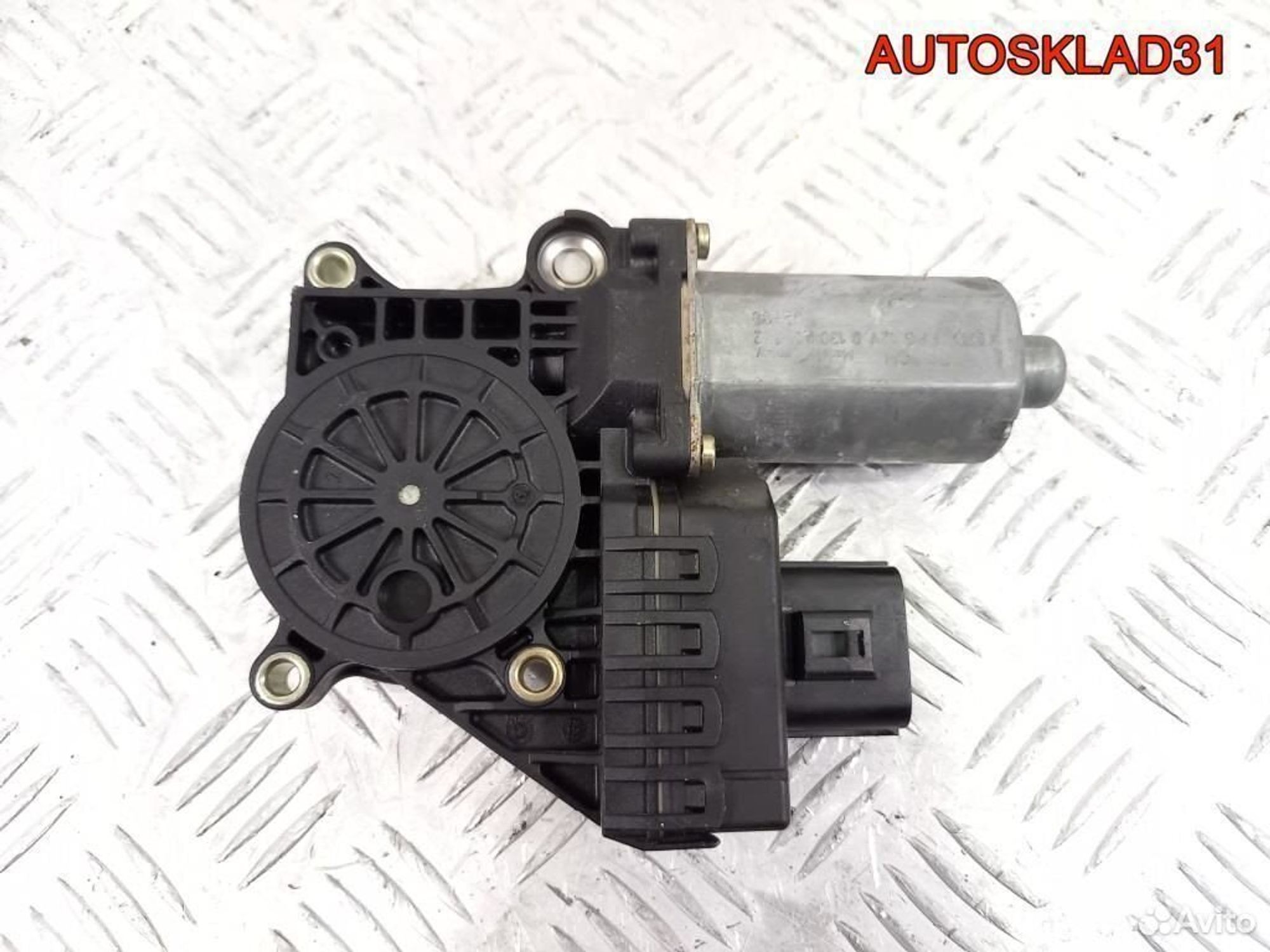 Моторчик стеклоподъемника Ford Mondeo 3 0130821772, 1200 рублей, Дубовое