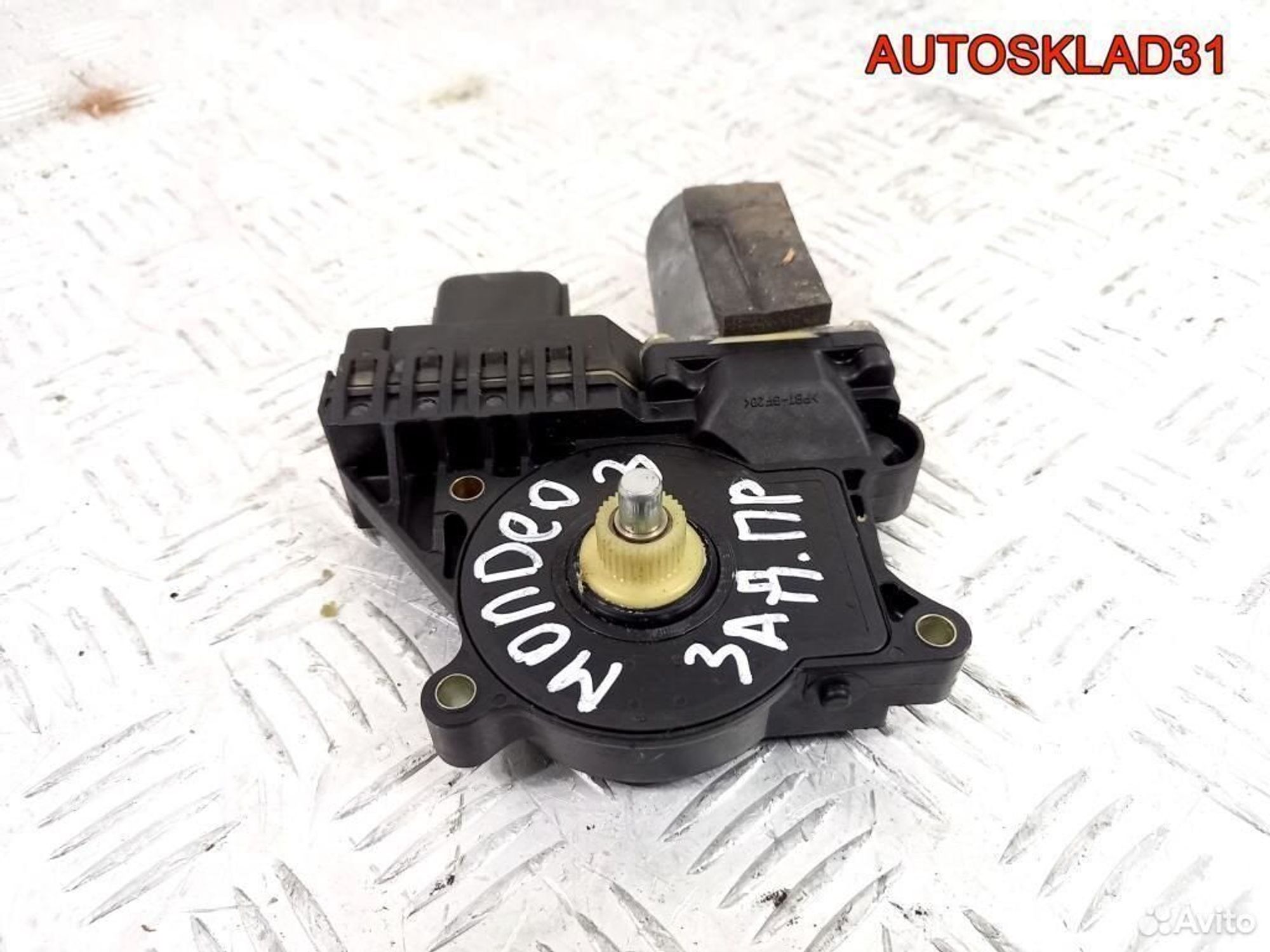 Моторчик стеклоподъемника Ford Mondeo 3 0130821772, 1200 рублей, Дубовое