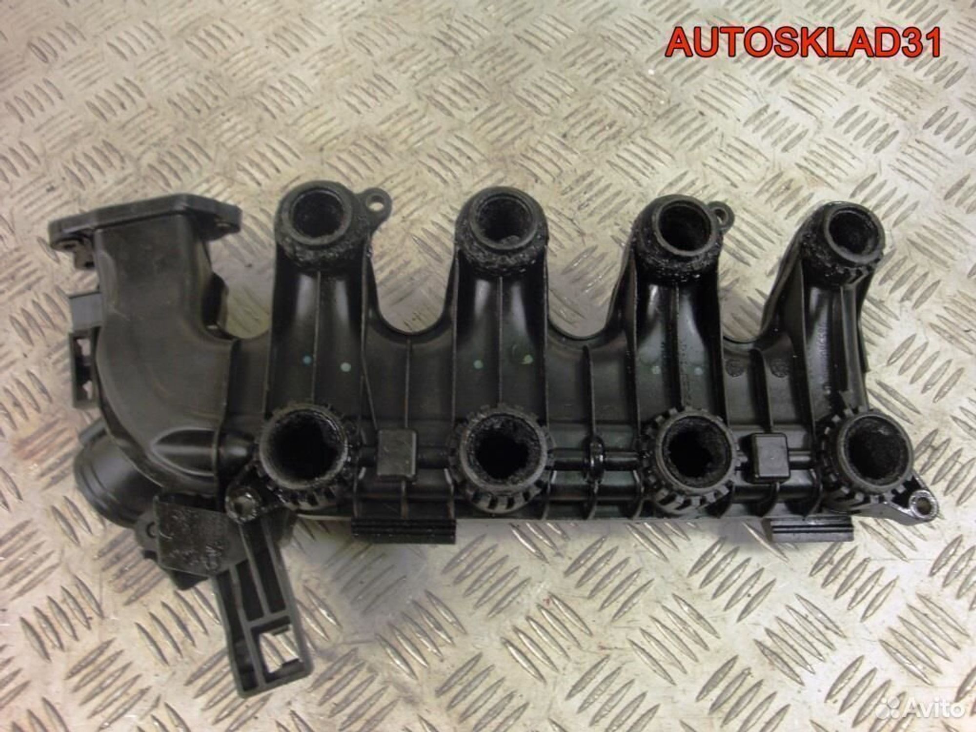 Коллектор впускной Ford Focus 2 1.6 TDI 9653808680, 2600 рублей, Дубовое