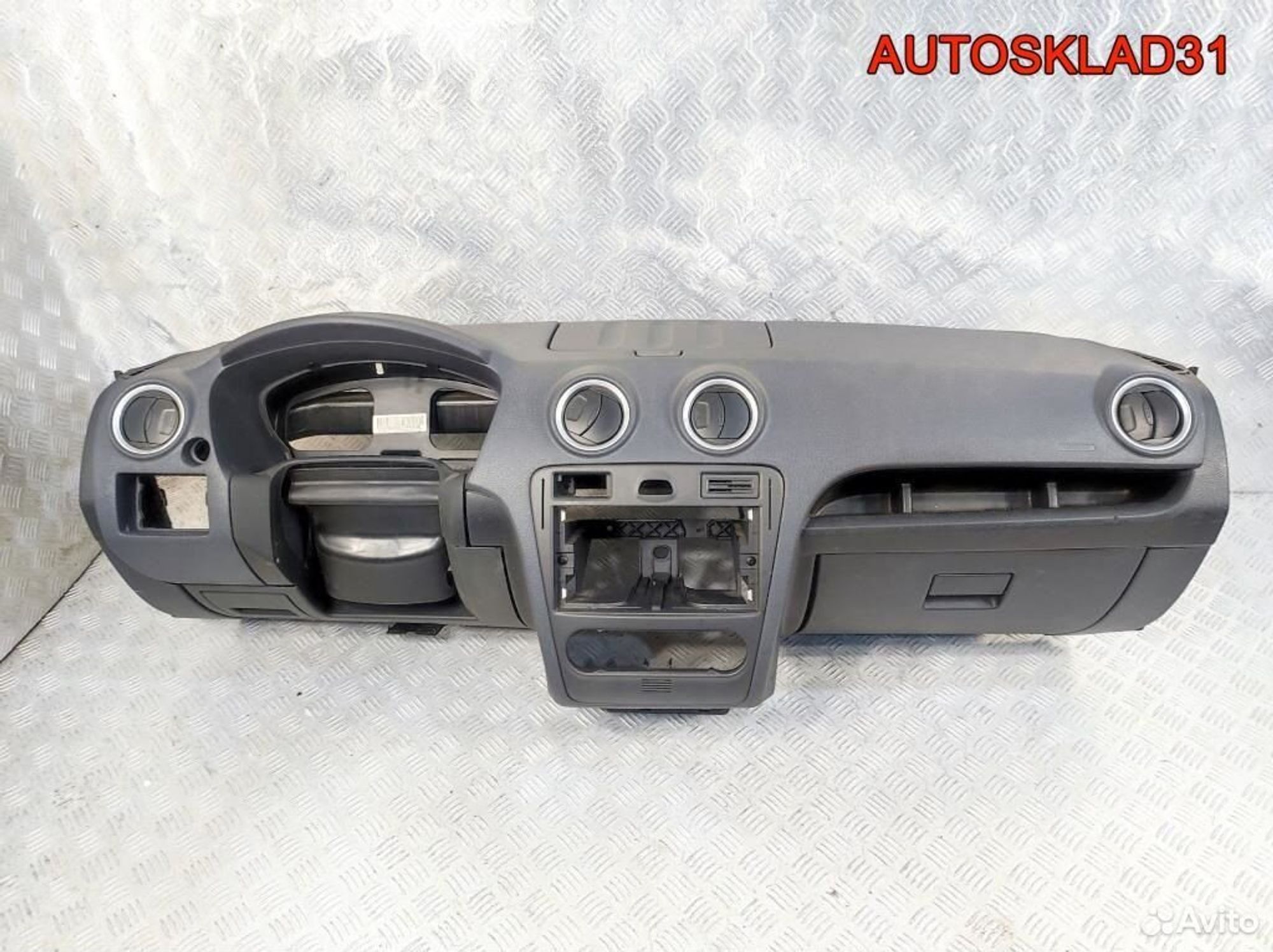 Торпедо Голое Ford Fusion 1727632 Рестайлинг, 18000 рублей, Дубовое