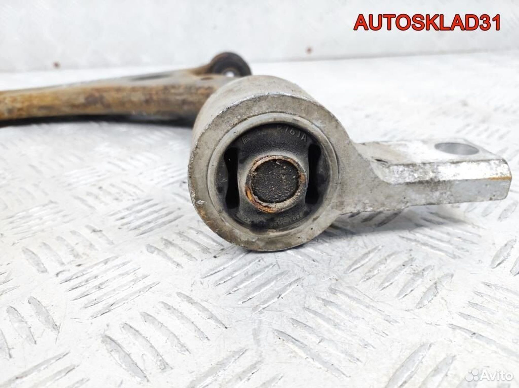 Рычаг передний левый Ford Fusion 1212808, 1700 рублей, Дубовое