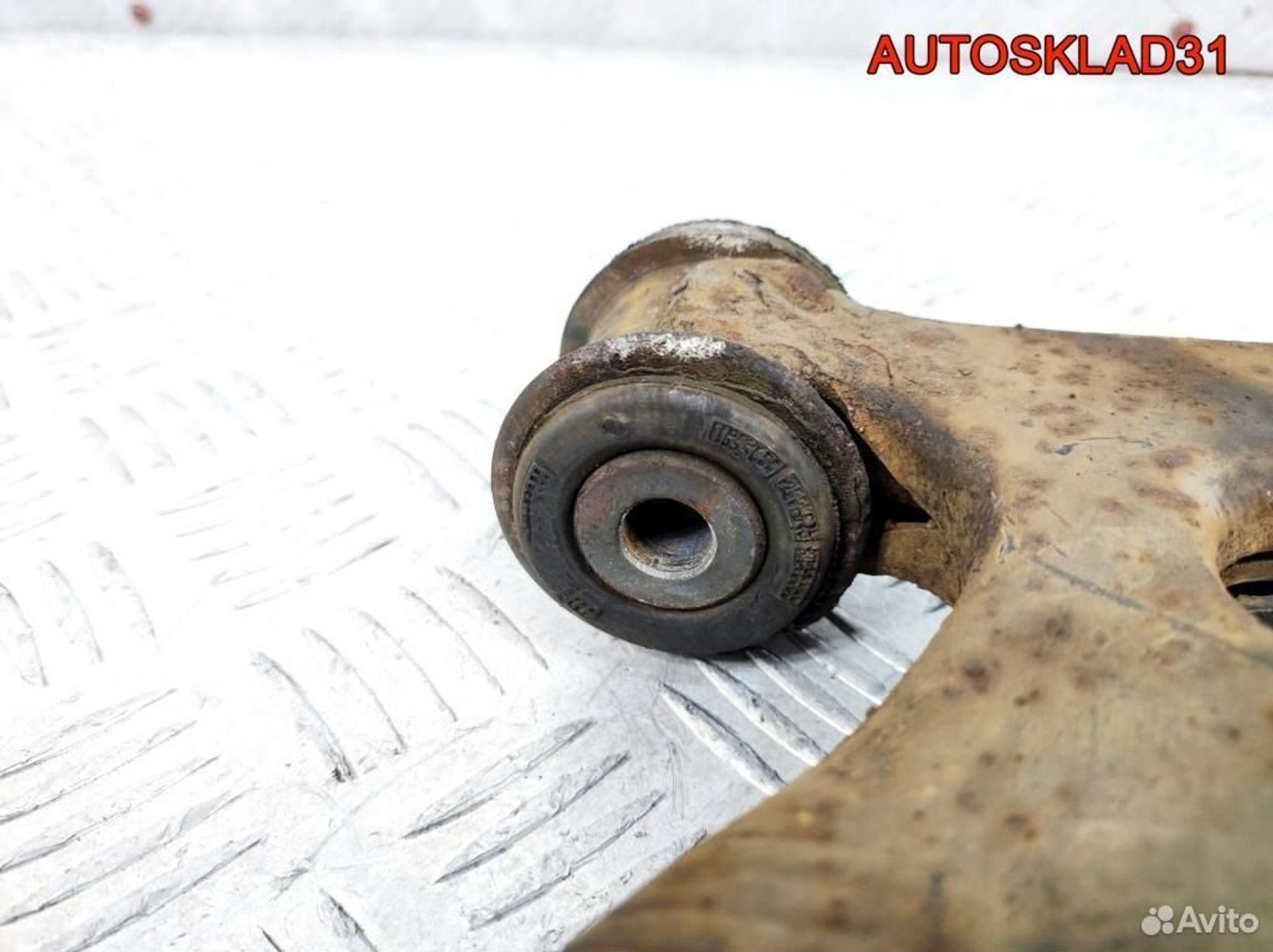 Рычаг передний левый Ford Fusion 1212808, 1700 рублей, Дубовое