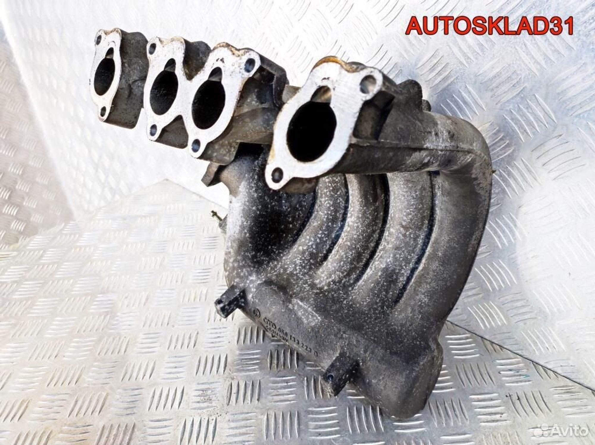 Коллектор впускной VW Passat B5 1.6 AHL 050133223D, 2100 рублей, Дубовое