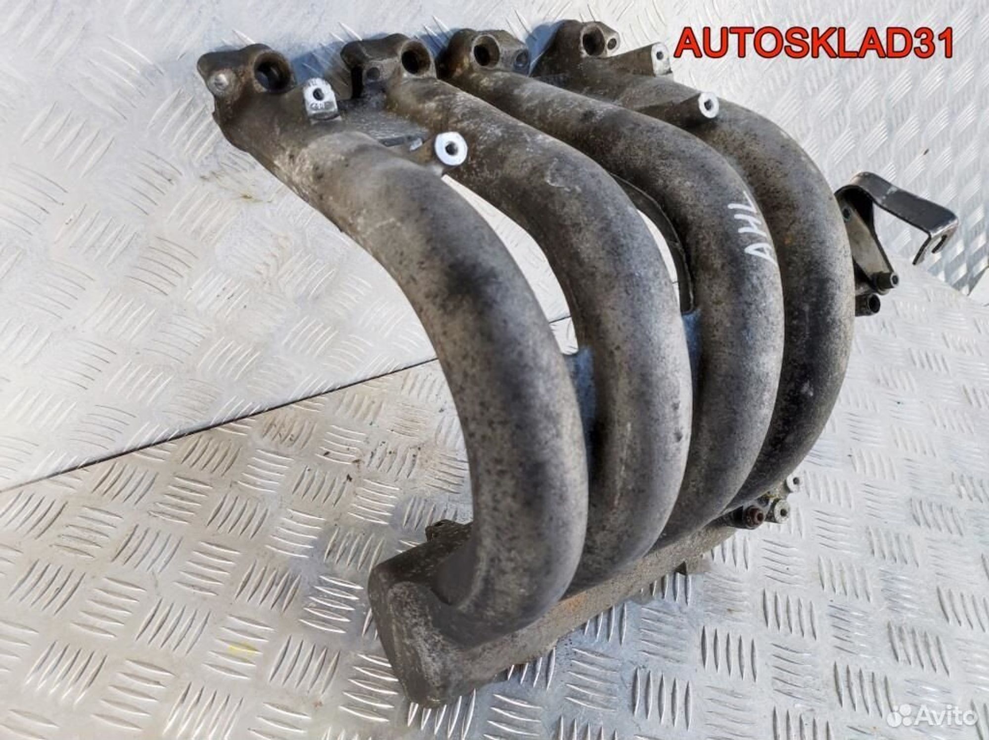 Коллектор впускной VW Passat B5 1.6 AHL 050133223D, 2100 рублей, Дубовое