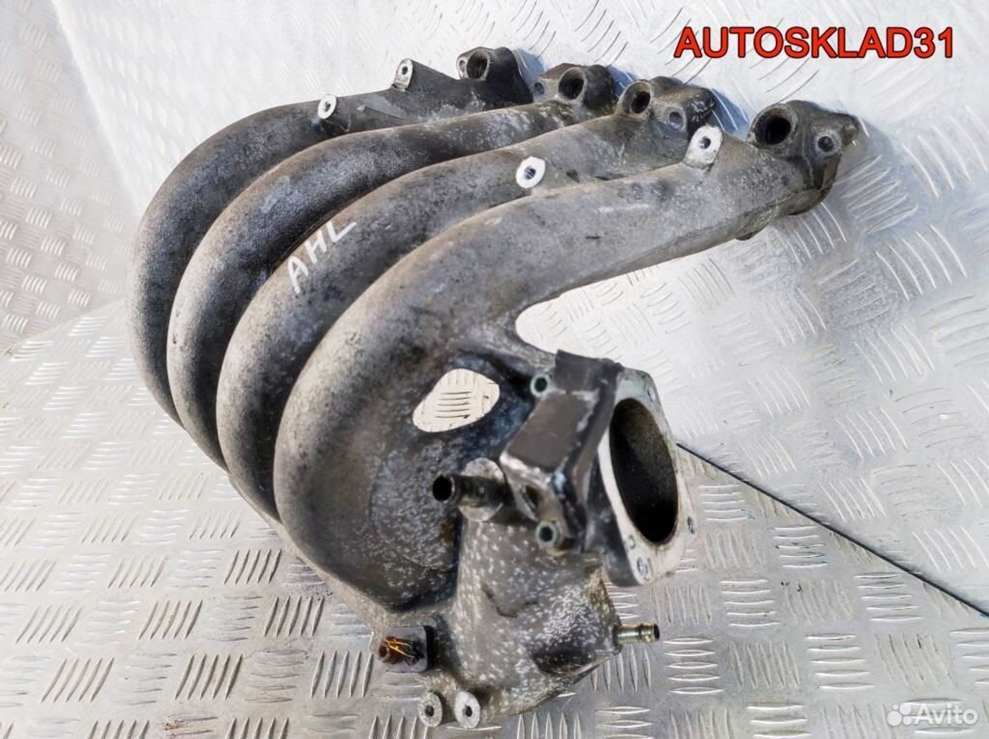 Коллектор впускной VW Passat B5 1.6 AHL 050133223D, 2100 рублей, Дубовое