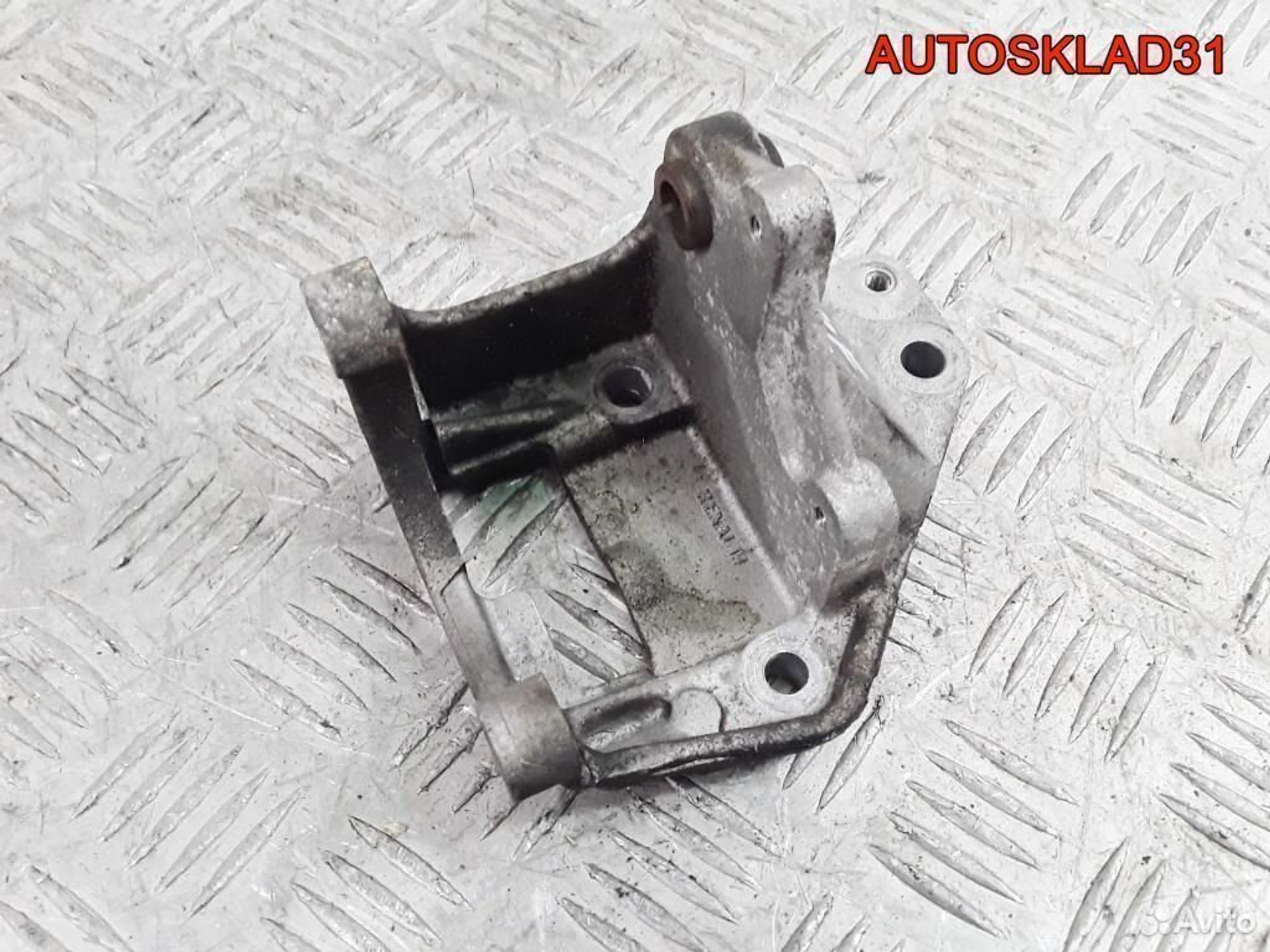 Кронштейн гидроусилителя Renault Logan 2, 1200 рублей, Дубовое