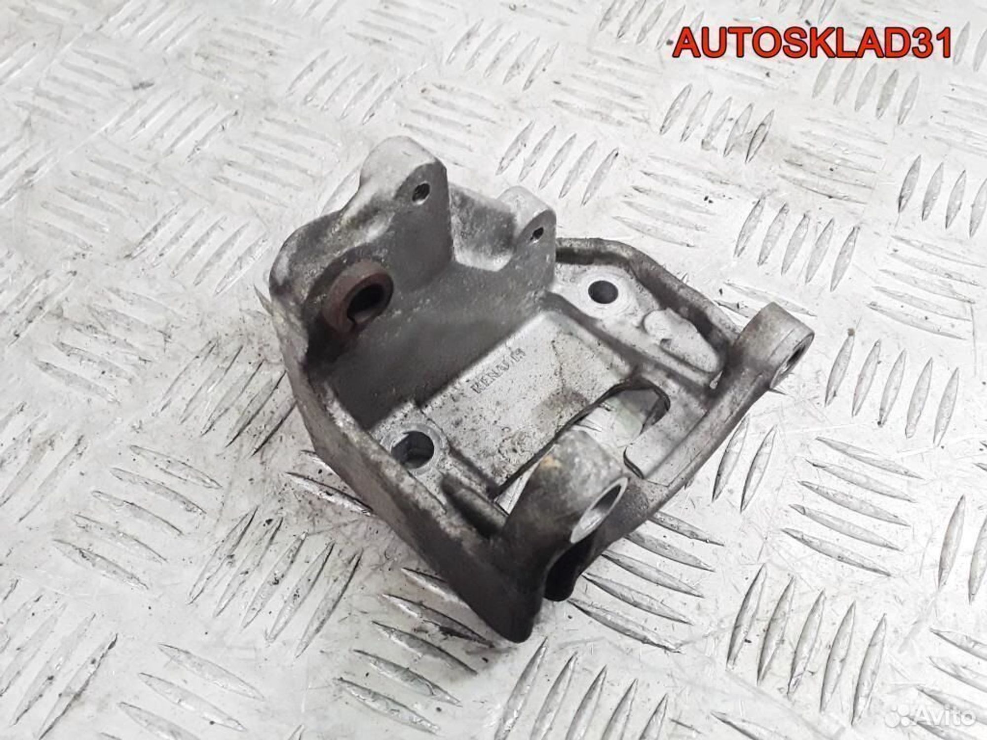 Кронштейн гидроусилителя Renault Logan 2, 1200 рублей, Дубовое