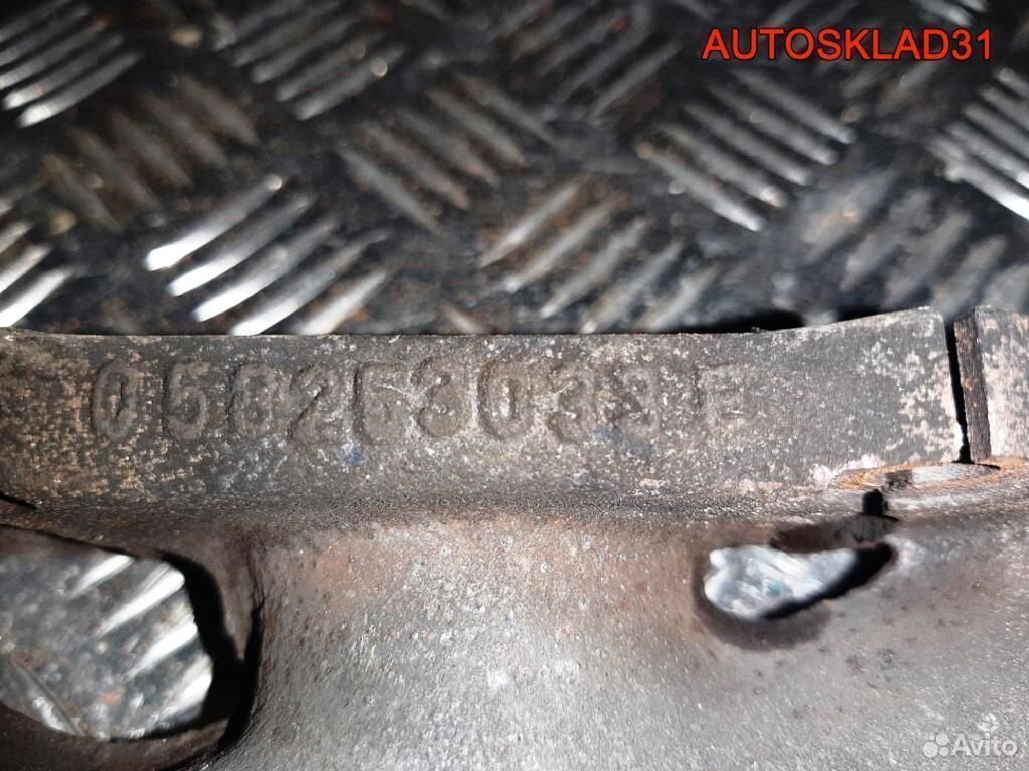 Коллектор выпускной VW Passat B5+ AEB 058253033E, 2700 рублей, Дубовое