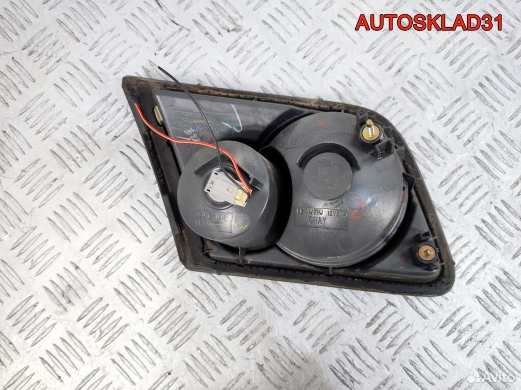 Фонарь задний внутренний правый Mazda 6 GG Седан, 2100 рублей, Дубовое