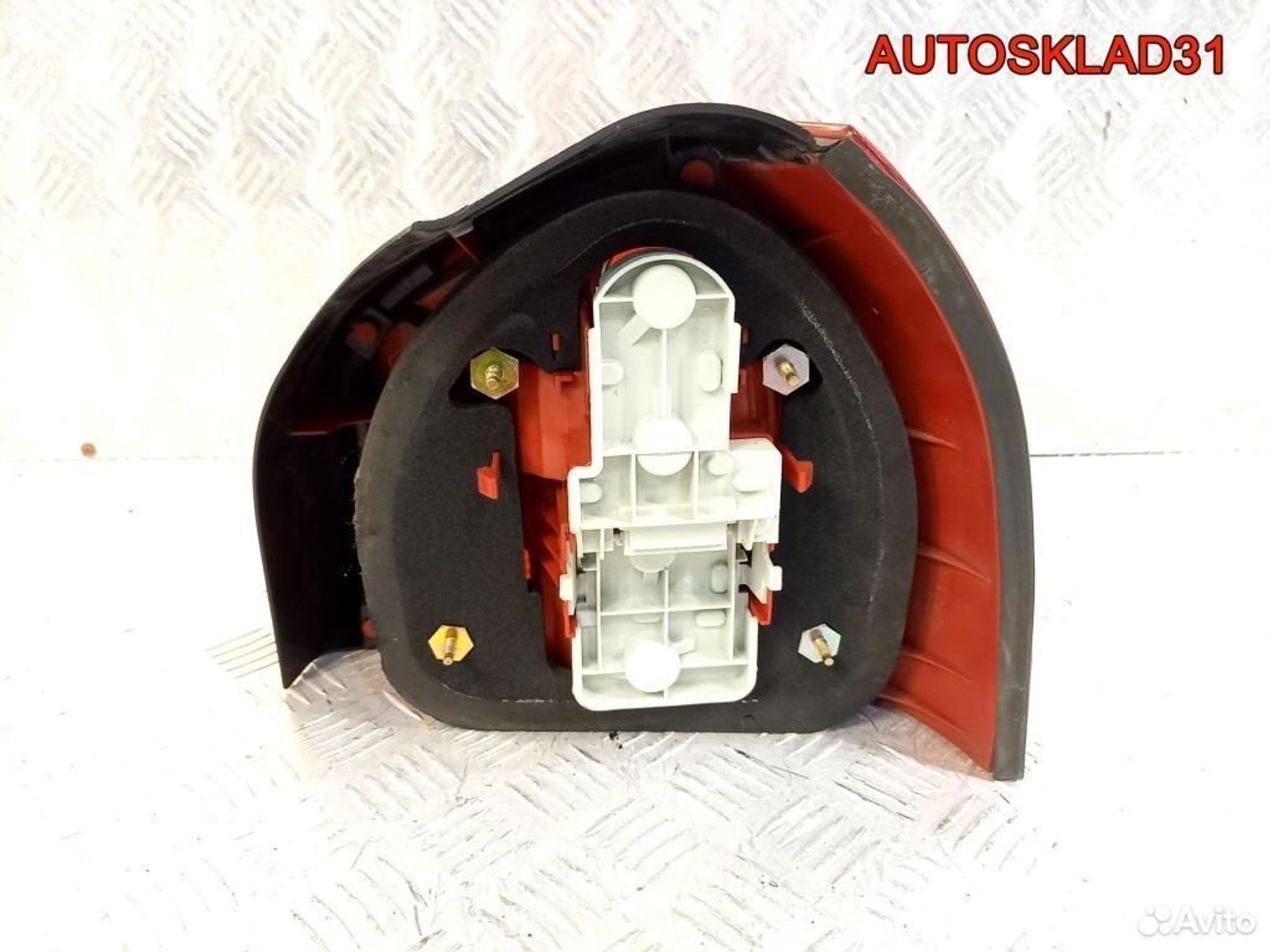 Фонарь задний левый Audi A3 8L0945095B, 1800 рублей, Дубовое