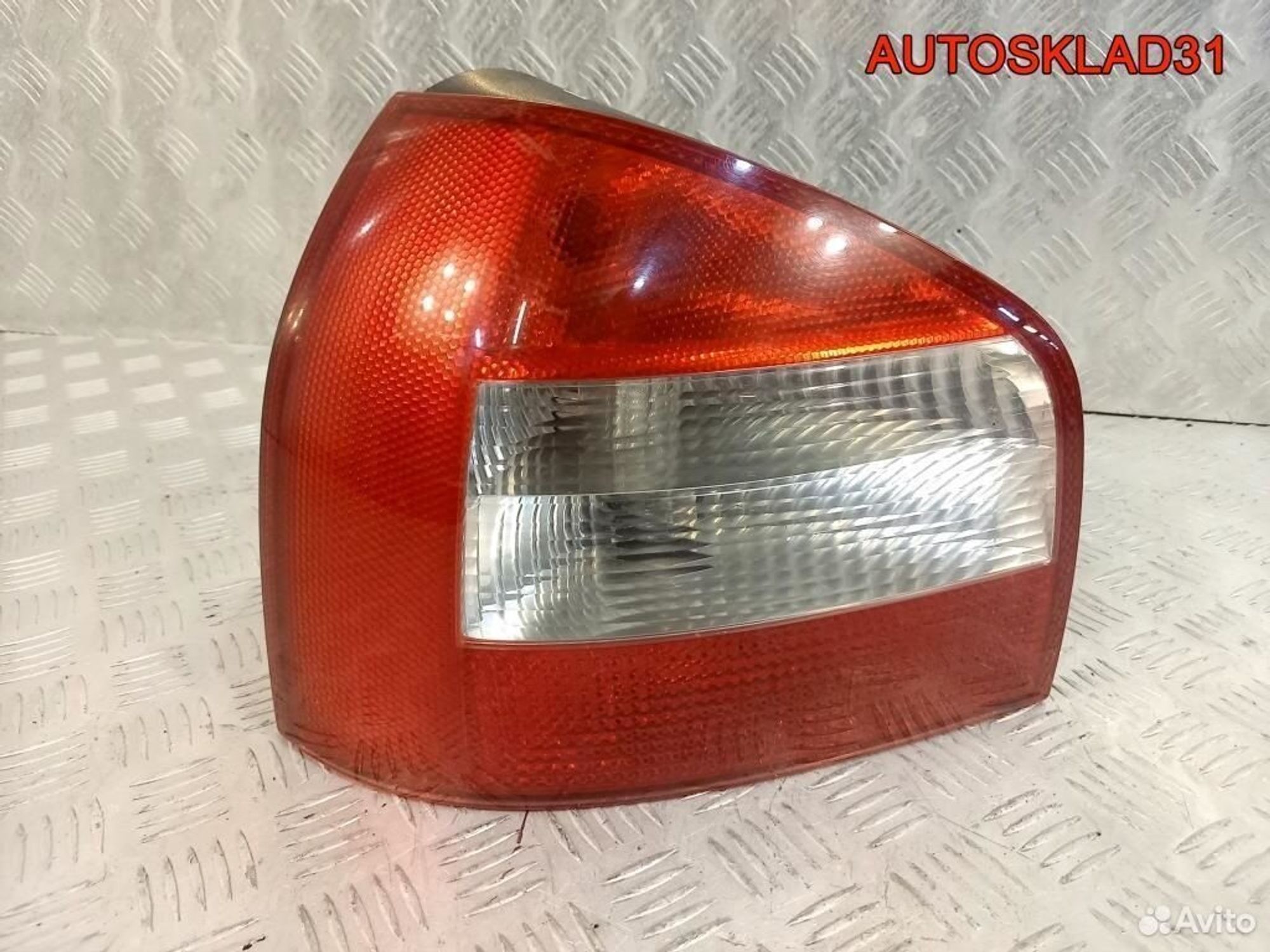 Фонарь задний левый Audi A3 8L0945095B, 1800 рублей, Дубовое