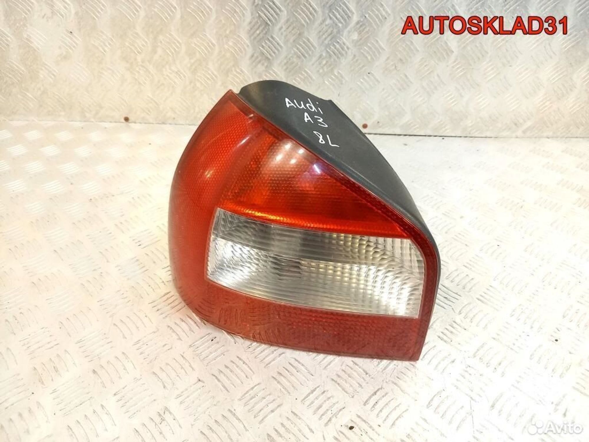 Фонарь задний левый Audi A3 8L0945095B, 1800 рублей, Дубовое