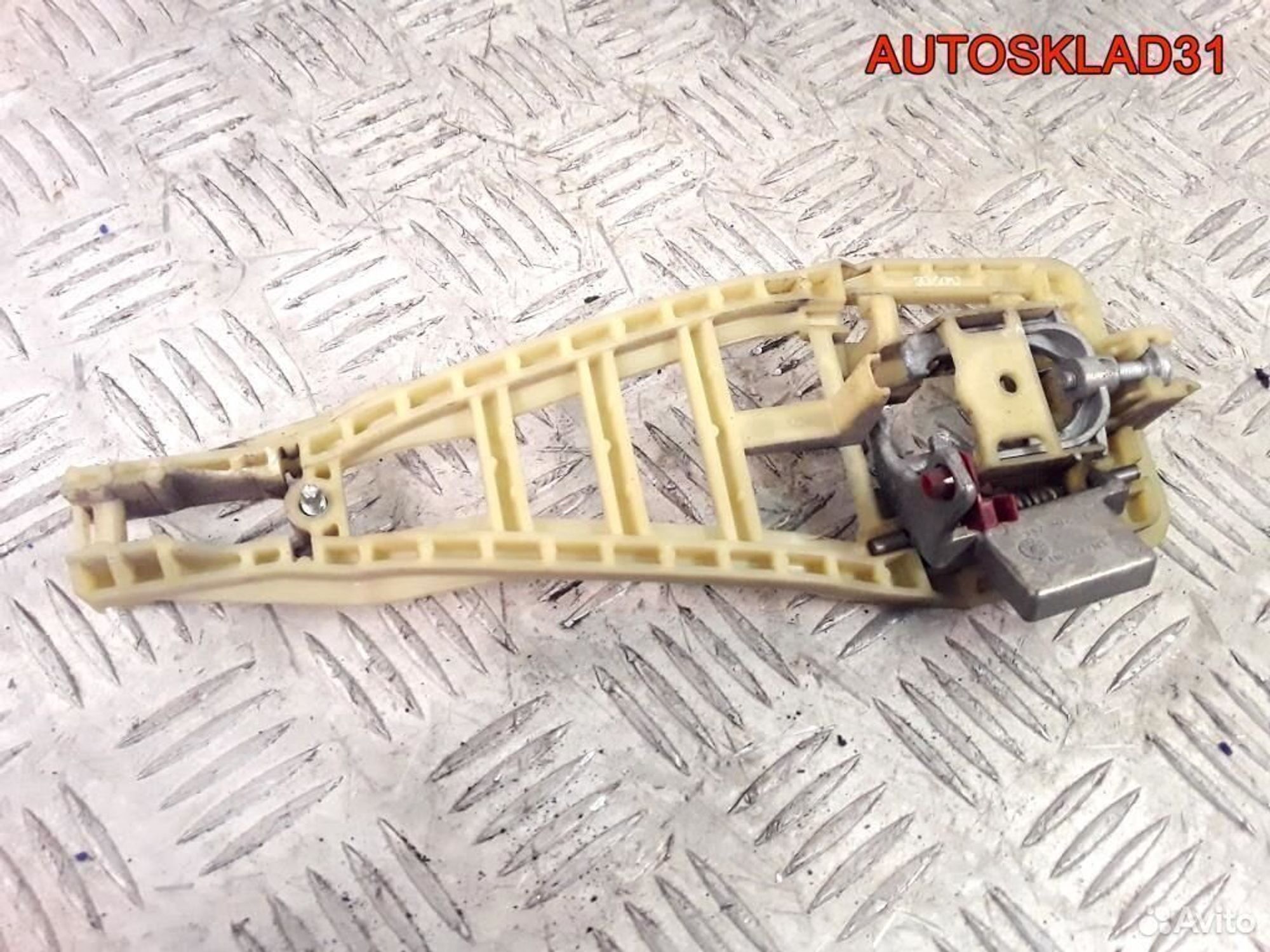 Кронштейн ручки передней L Opel Vectra C 13158425, 600 рублей, Дубовое