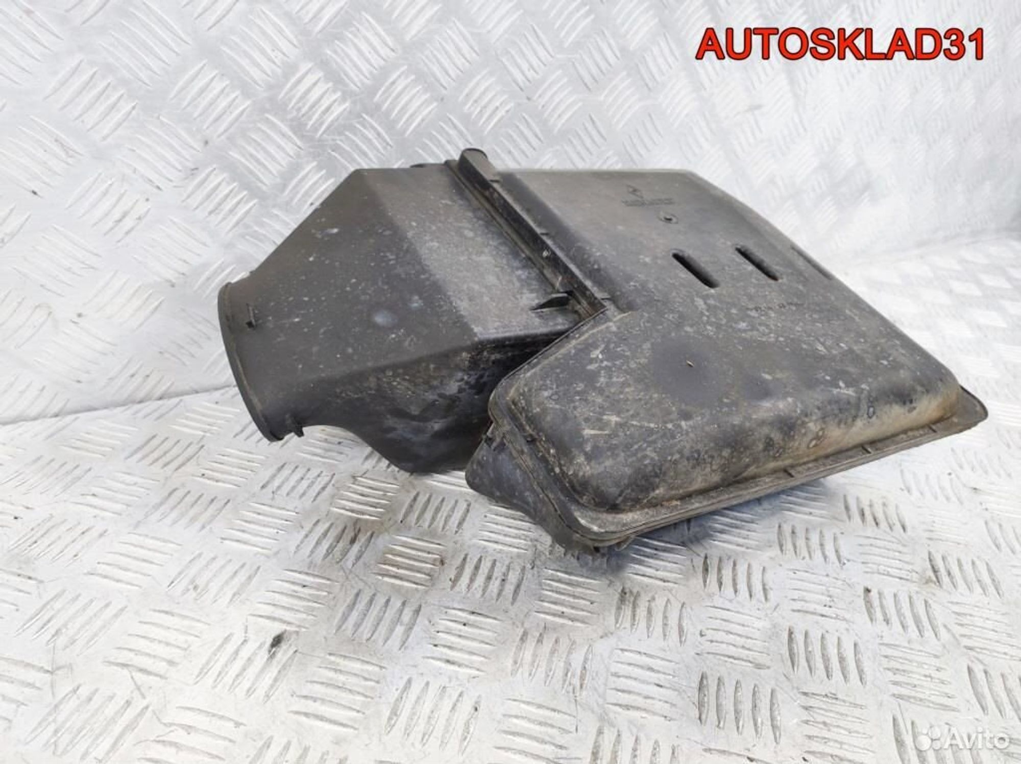 Корпус воздушного фильтра Renault Logan 820023599, 1300 рублей, Дубовое