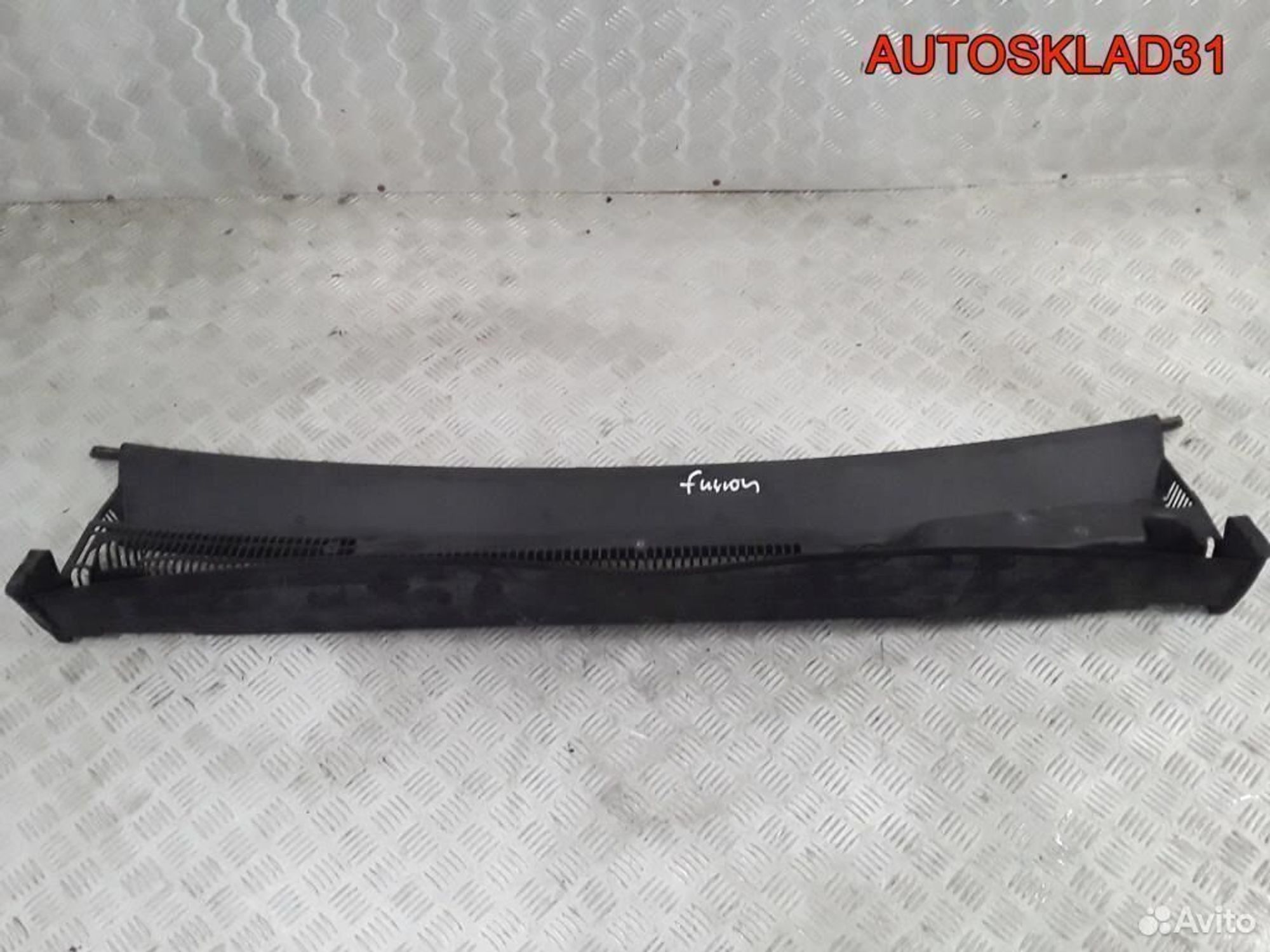 Решетка стеклоочистителя Ford Fusion 2N11N02228AC, 1300 рублей, Дубовое