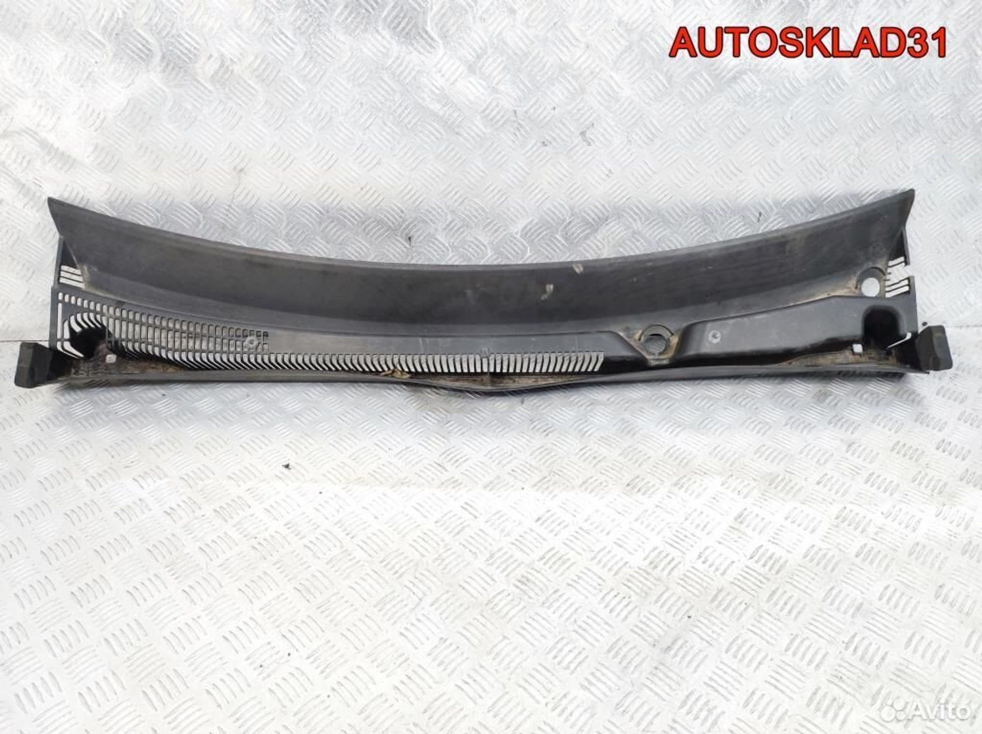 Решетка стеклоочистителя Ford Fusion 2N11N02228AC, 1300 рублей, Дубовое